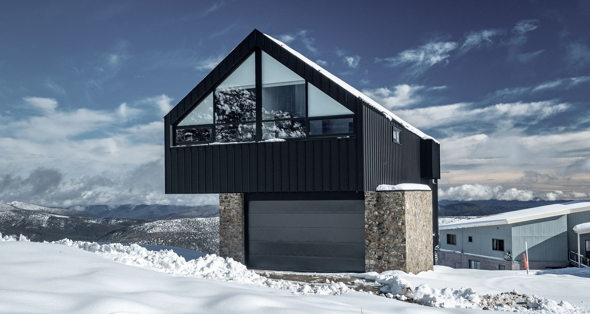Hotham Residence banner