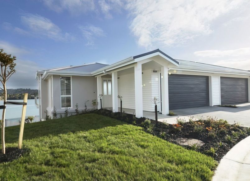 Multi level waterfront duplex