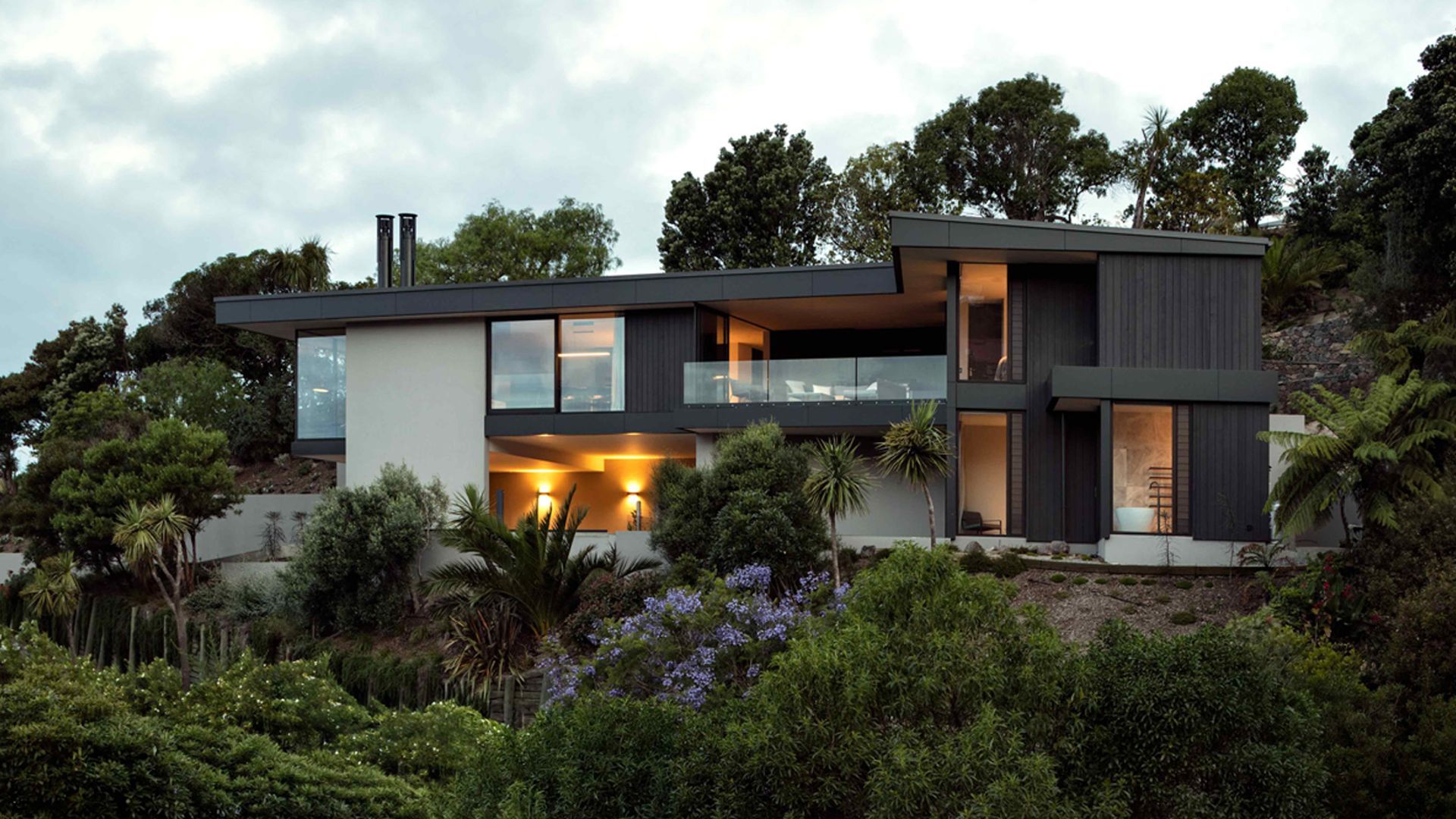 Sumner Residence - Sumner banner