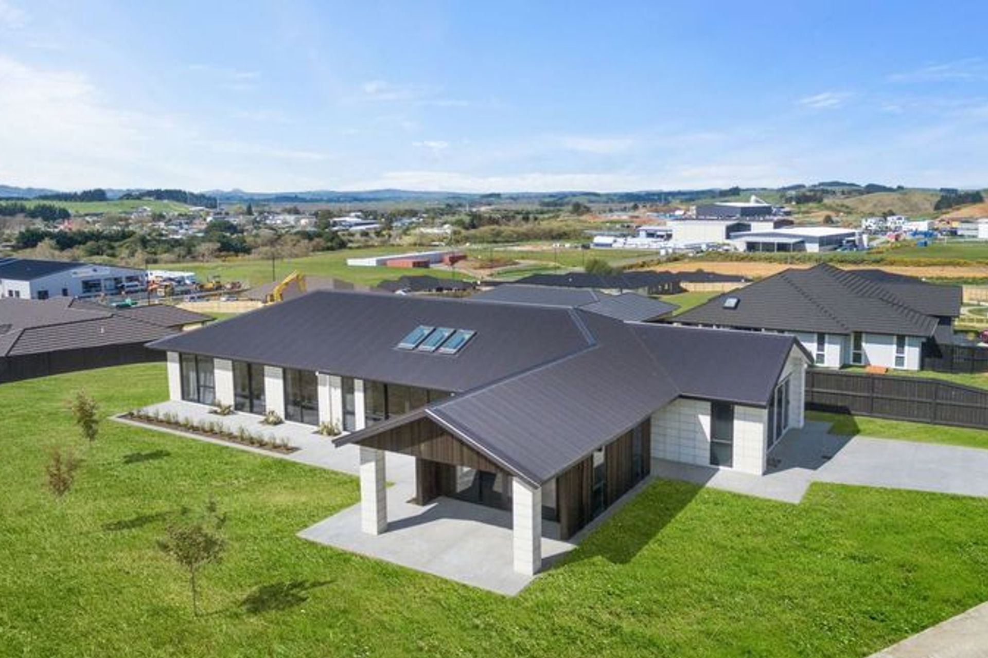 Hitchen Road Residence