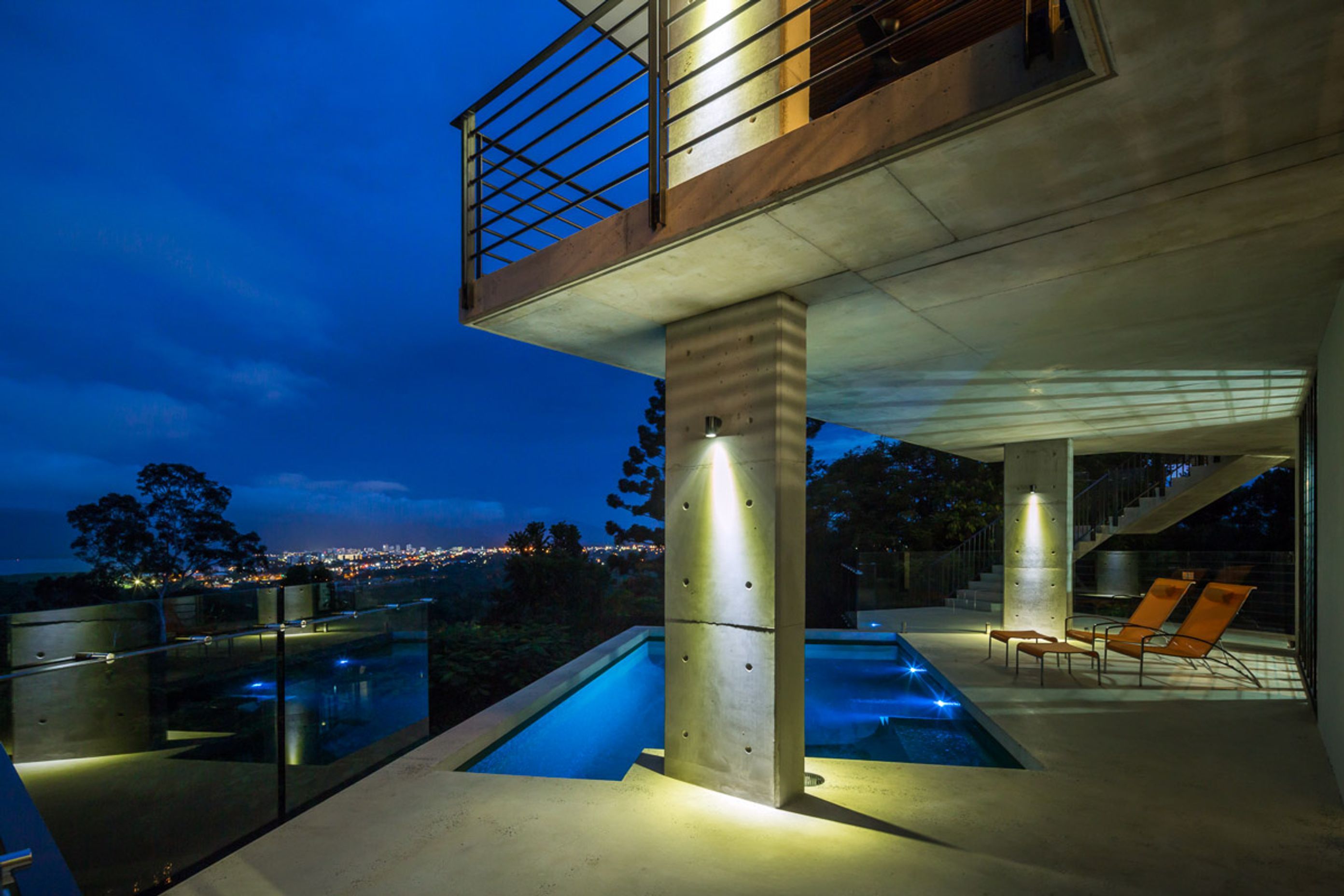 Edge Hill Residence