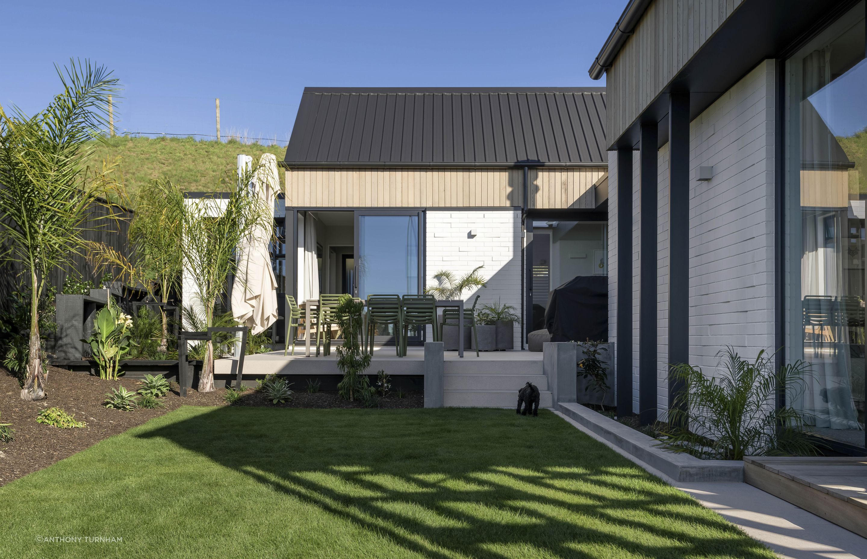 Tasman-Views-Outdoor-Living-SpaceAnthony-Turnham5.jpg