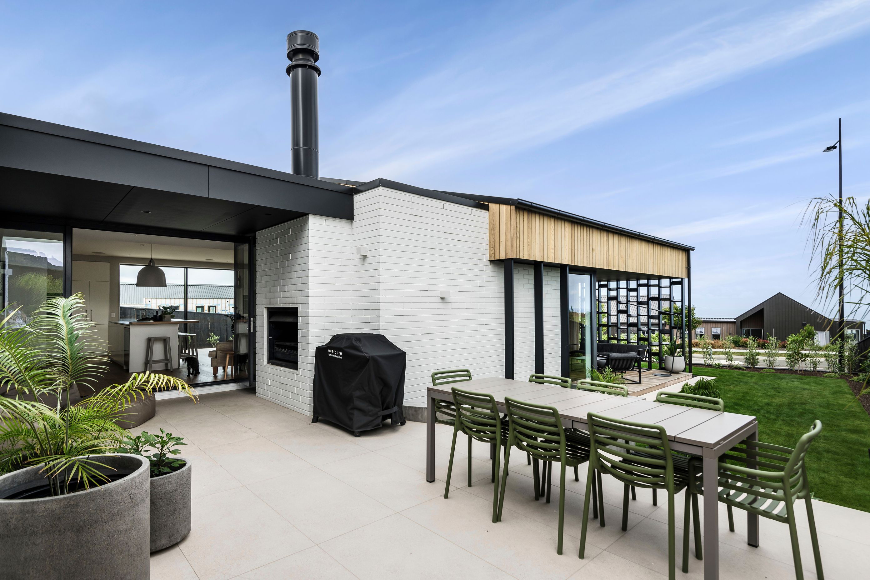 Tasman-Views-Outdoor-Living-SpaceAnthony-Turnham6.jpg