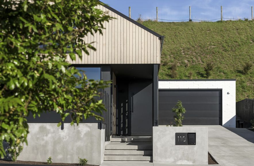 Tasman Views House