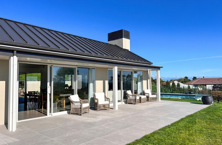 Te Awanga Build