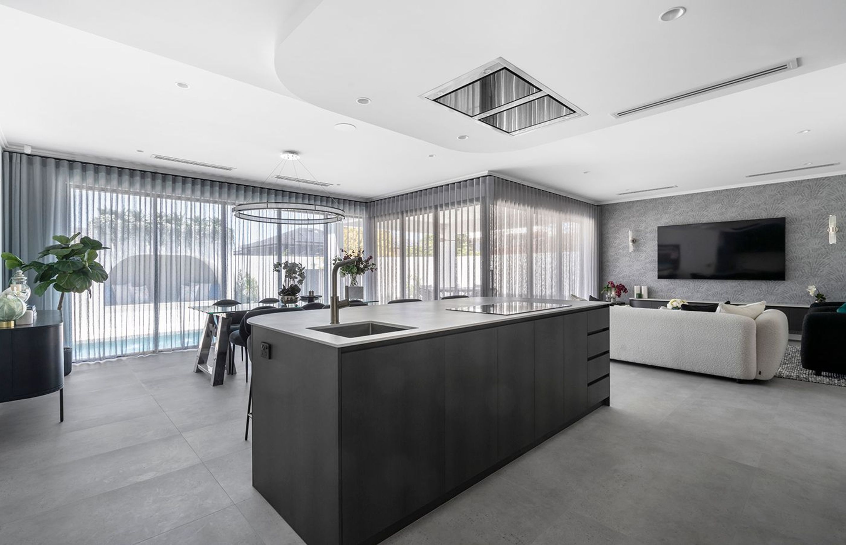 The Lake Como by Beaumonde Homes