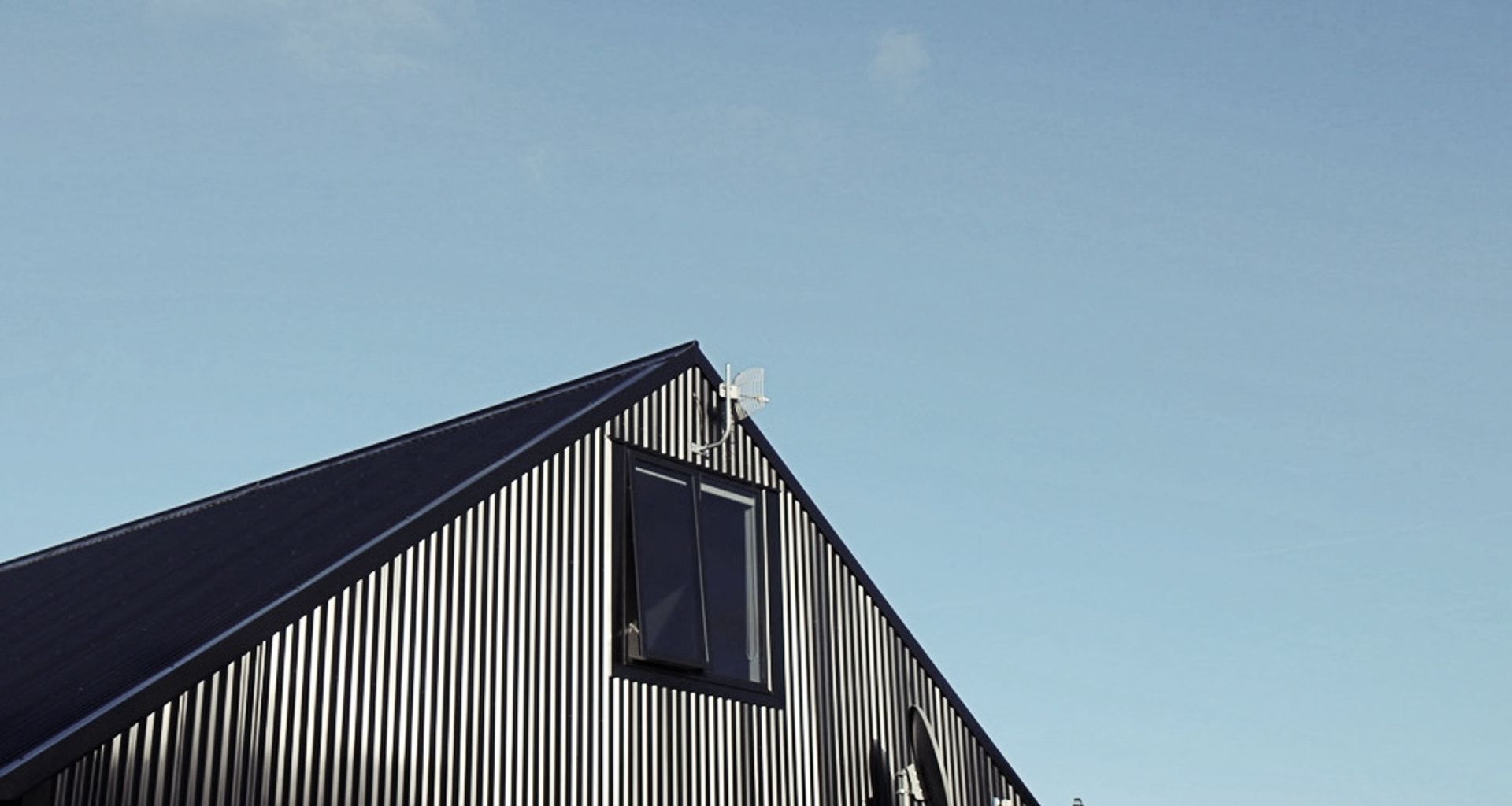 Modern Barn House banner