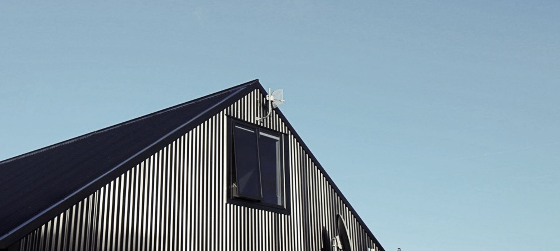 Modern Barn House banner