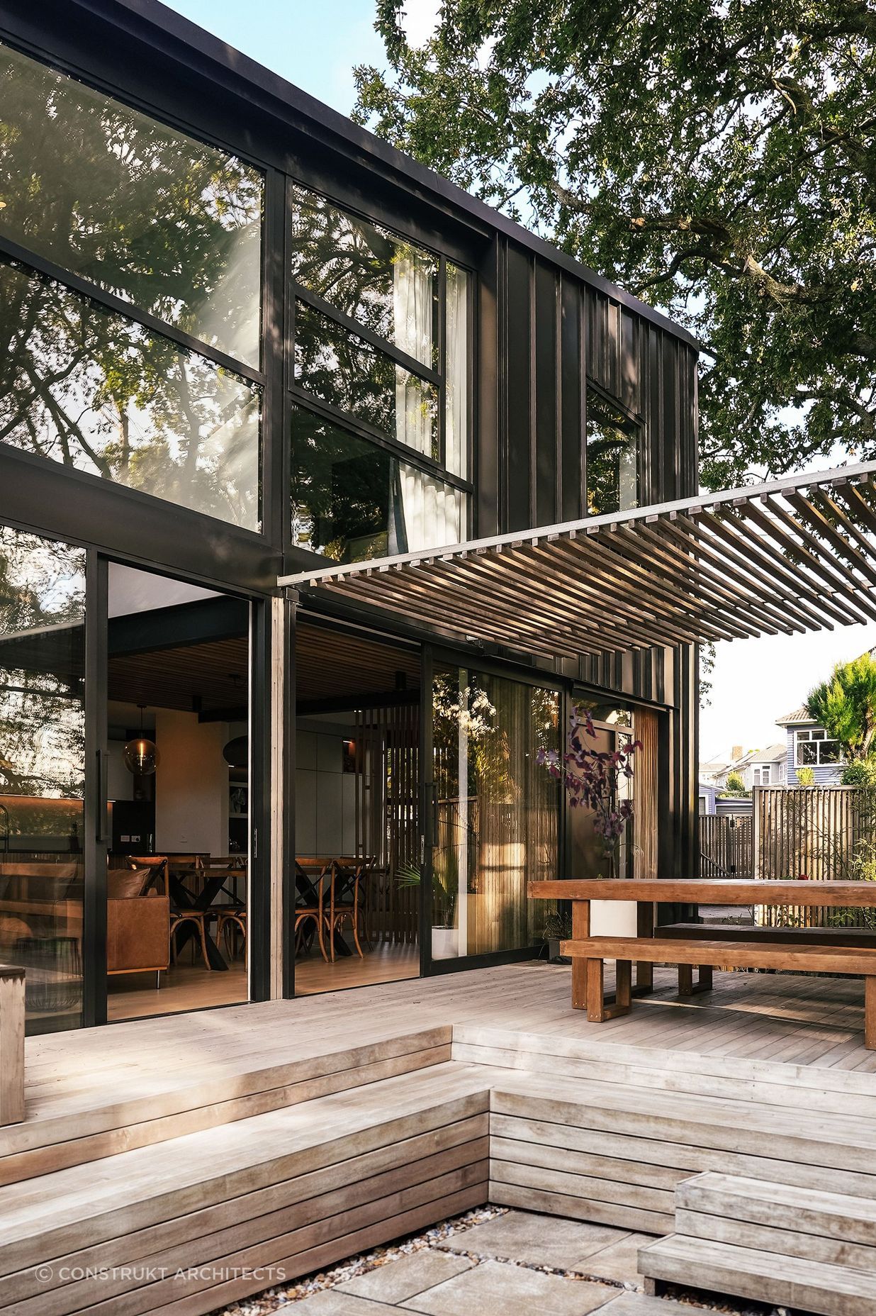 Under-Canopy-CoverModern-ArchitectureConstrukt-ArchitectsAucklandOutdoor-Seating-v2.jpg