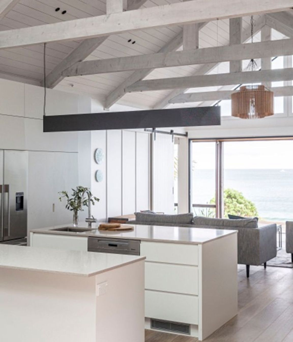Hellaby Beach House