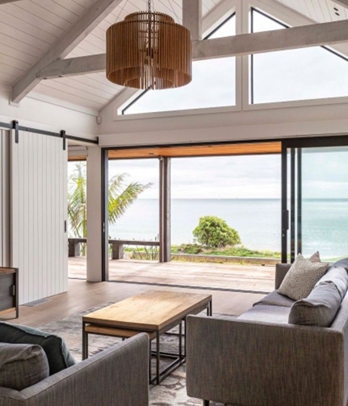 Hellaby Beach House
