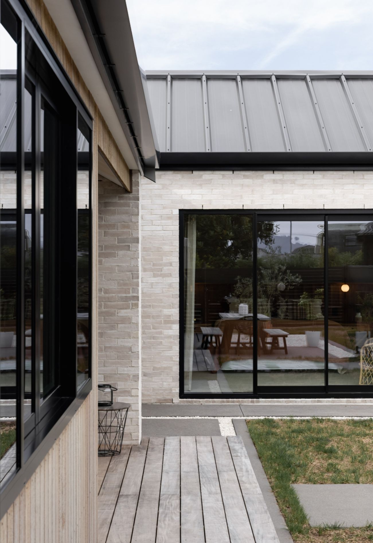 UntitledStudio-ThorntonRoad-7-ap-compressed.jpg