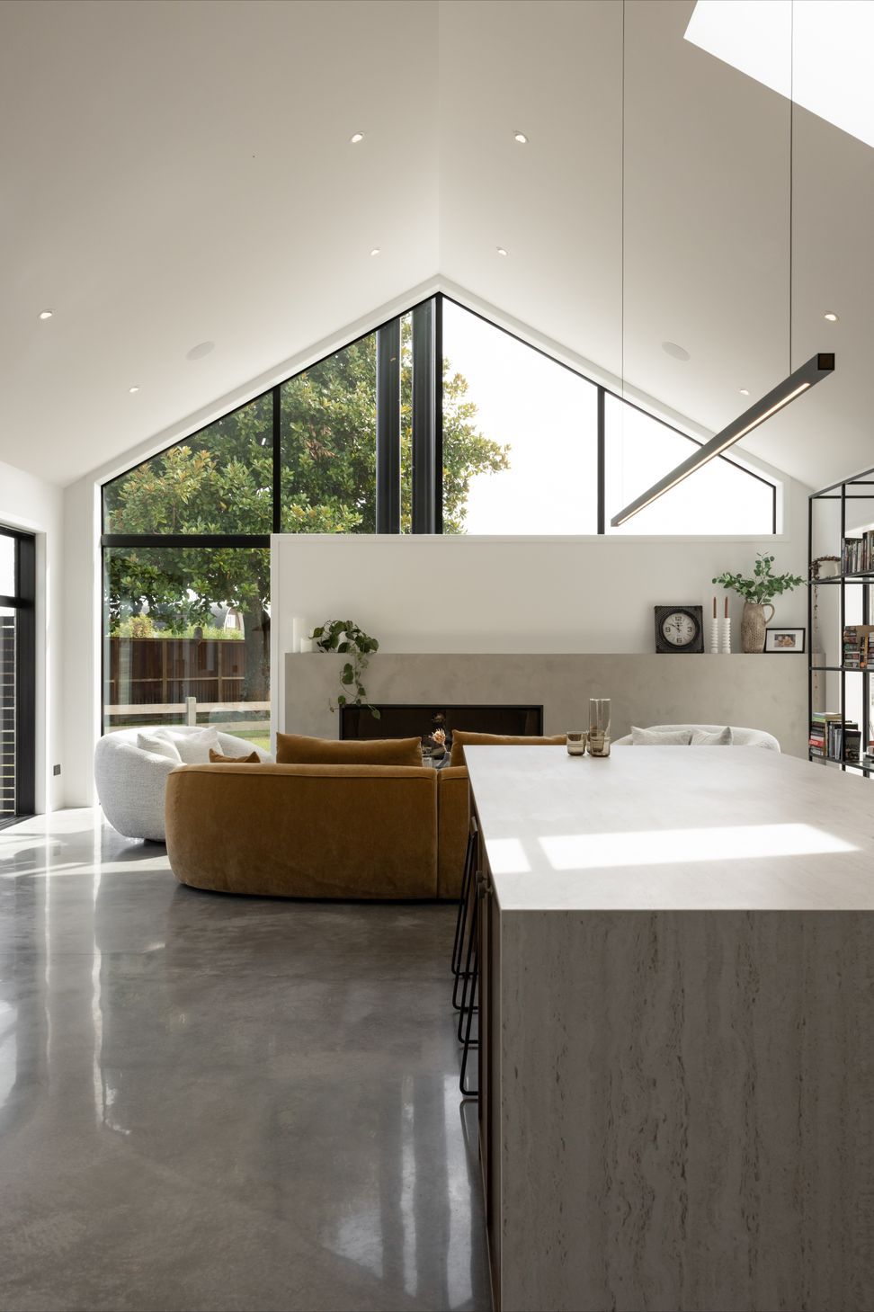 UntitledStudio-ThorntonRoad-1720-ap-compressed.jpg
