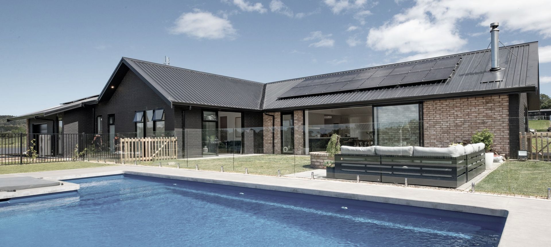 Oratia Hideaway In The Waitakere Ranges banner