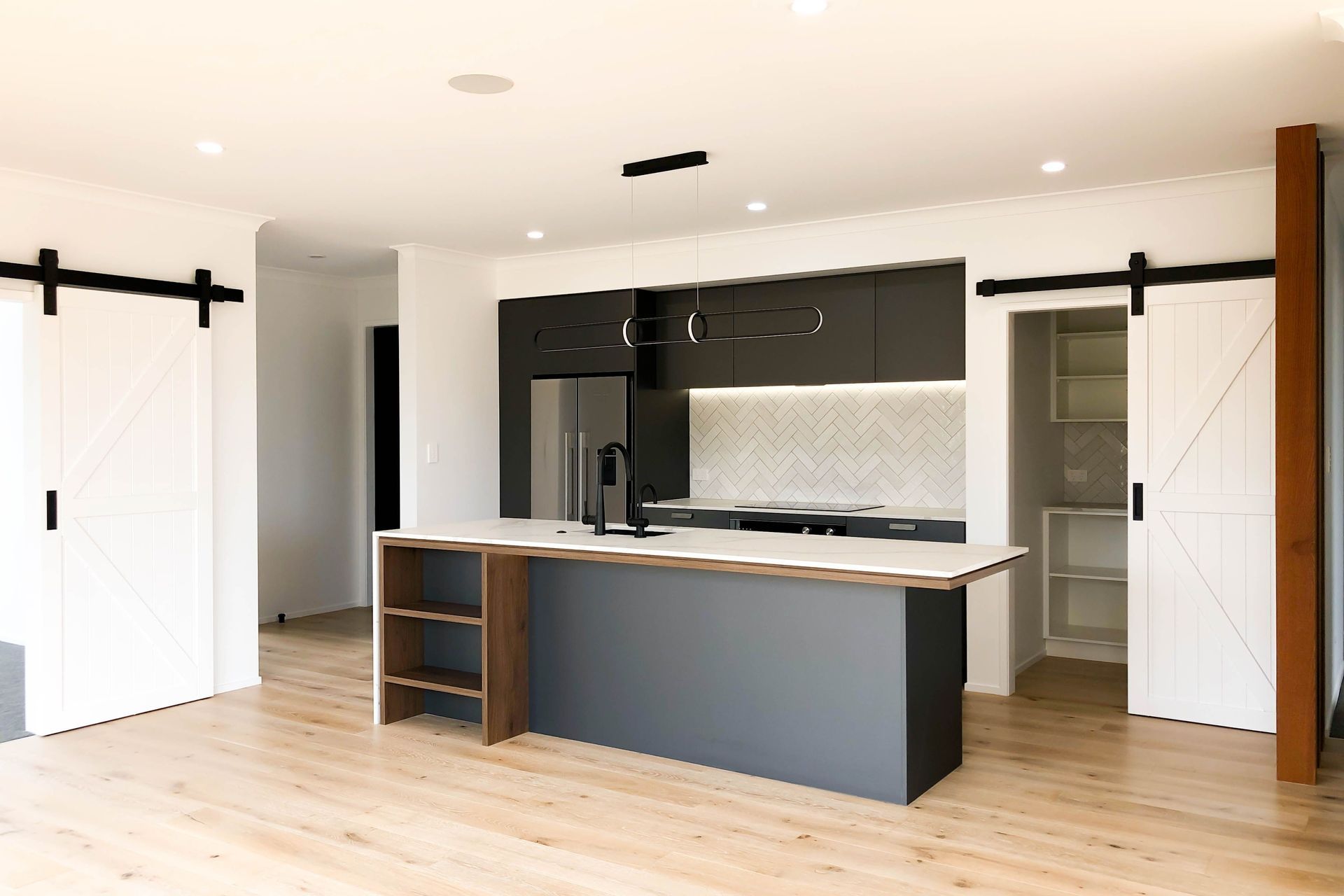 Paerata Rise Section