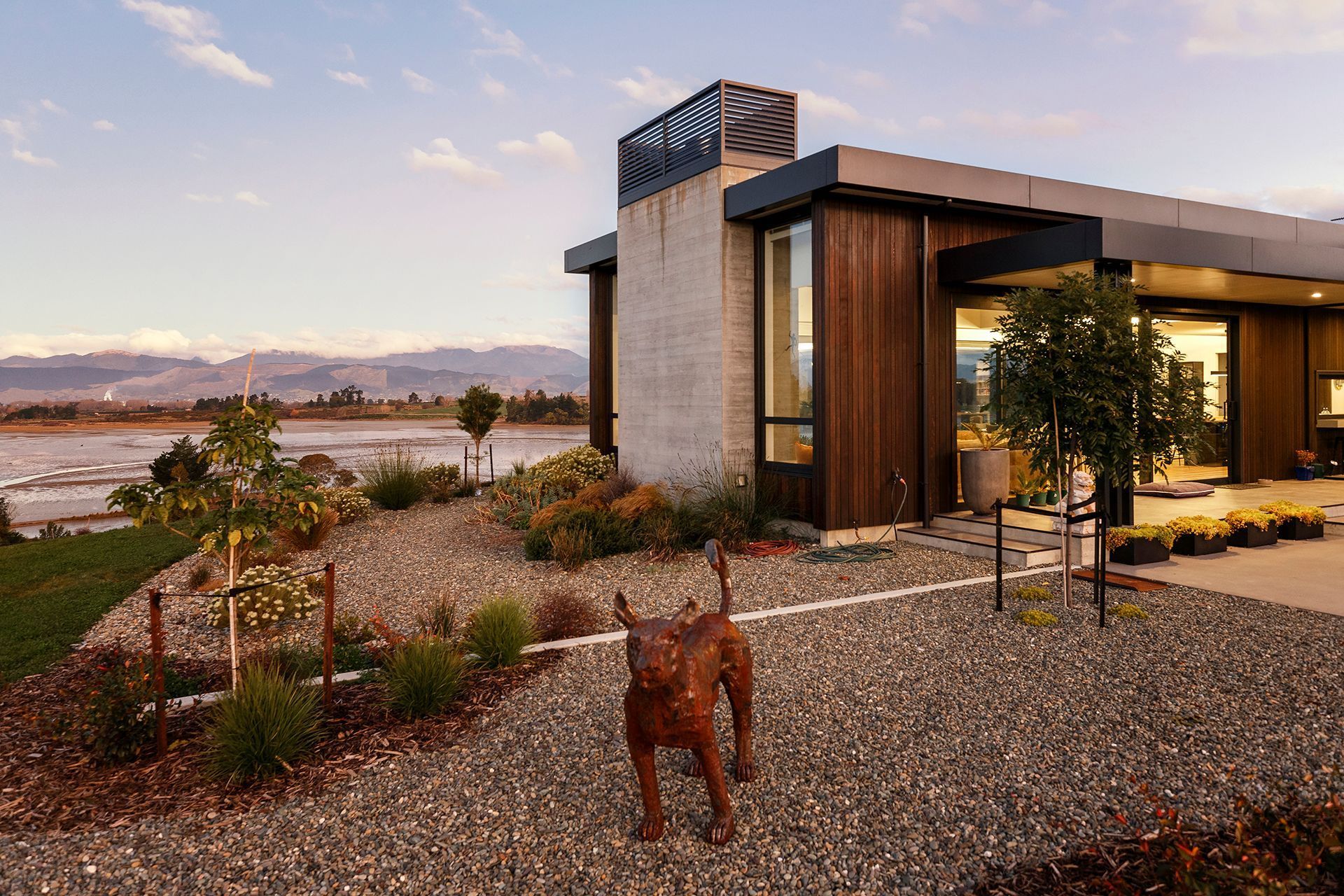 HOME Magazine Hoddy Rd House