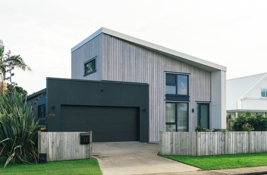 Ashforth-Nielsen Passive House Red Beach