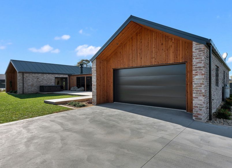 McClure St Pirongia