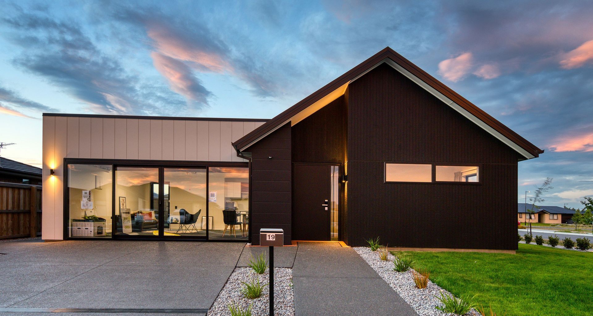 Acland Showhome, Christchurch banner