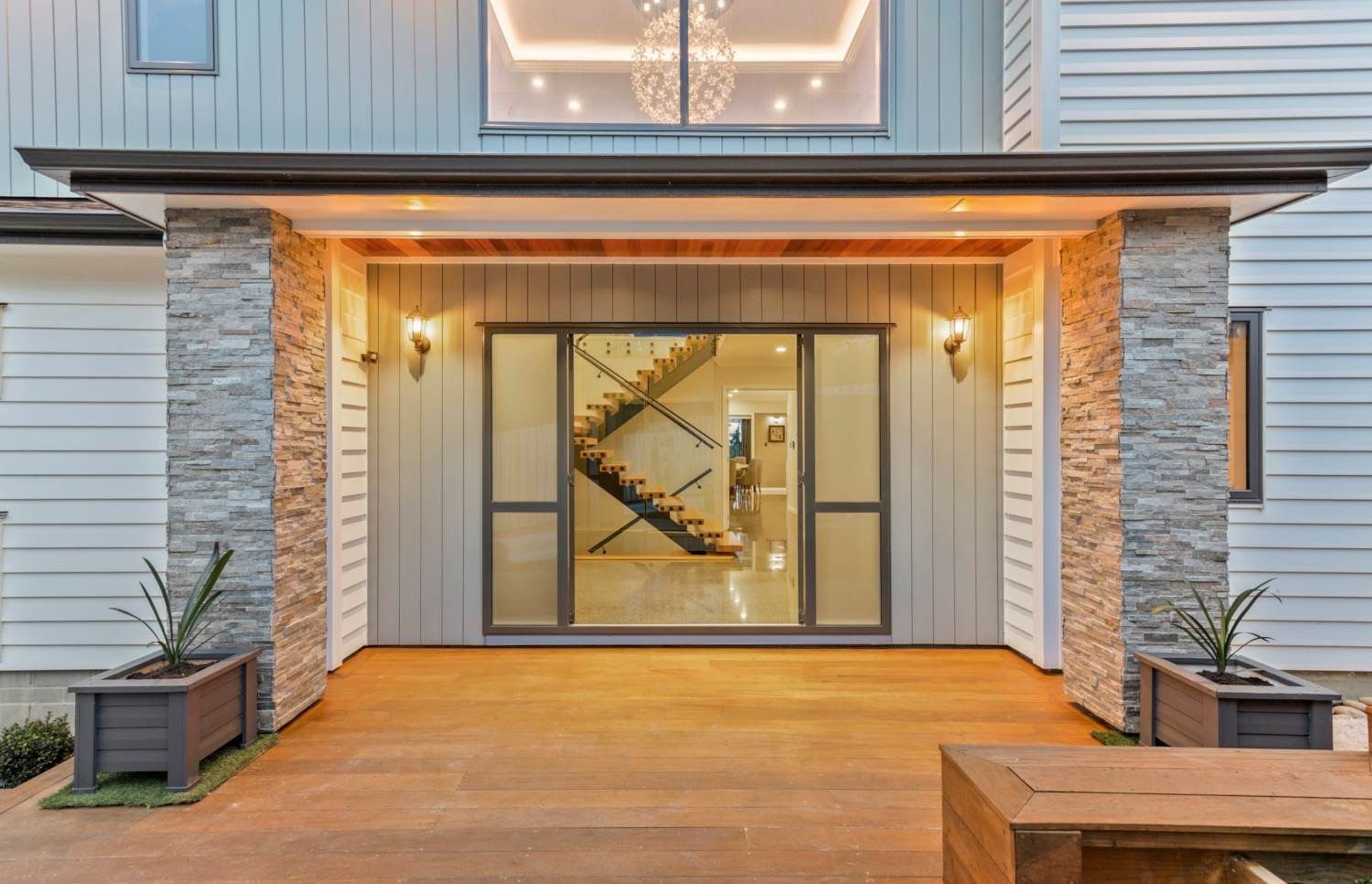Happeace Lane, Titirangi