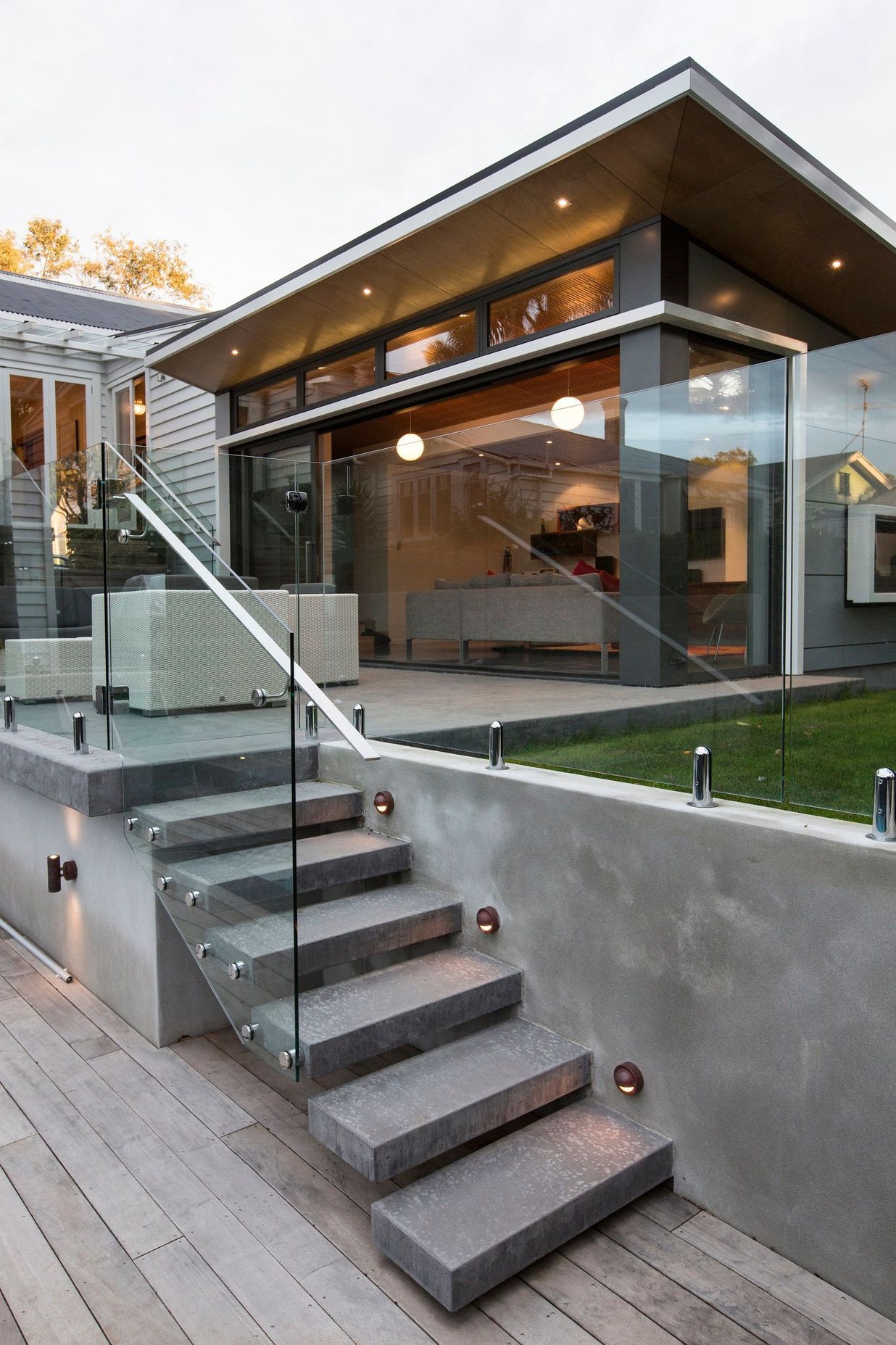 Designer Concrete: Indoor-outdoor space