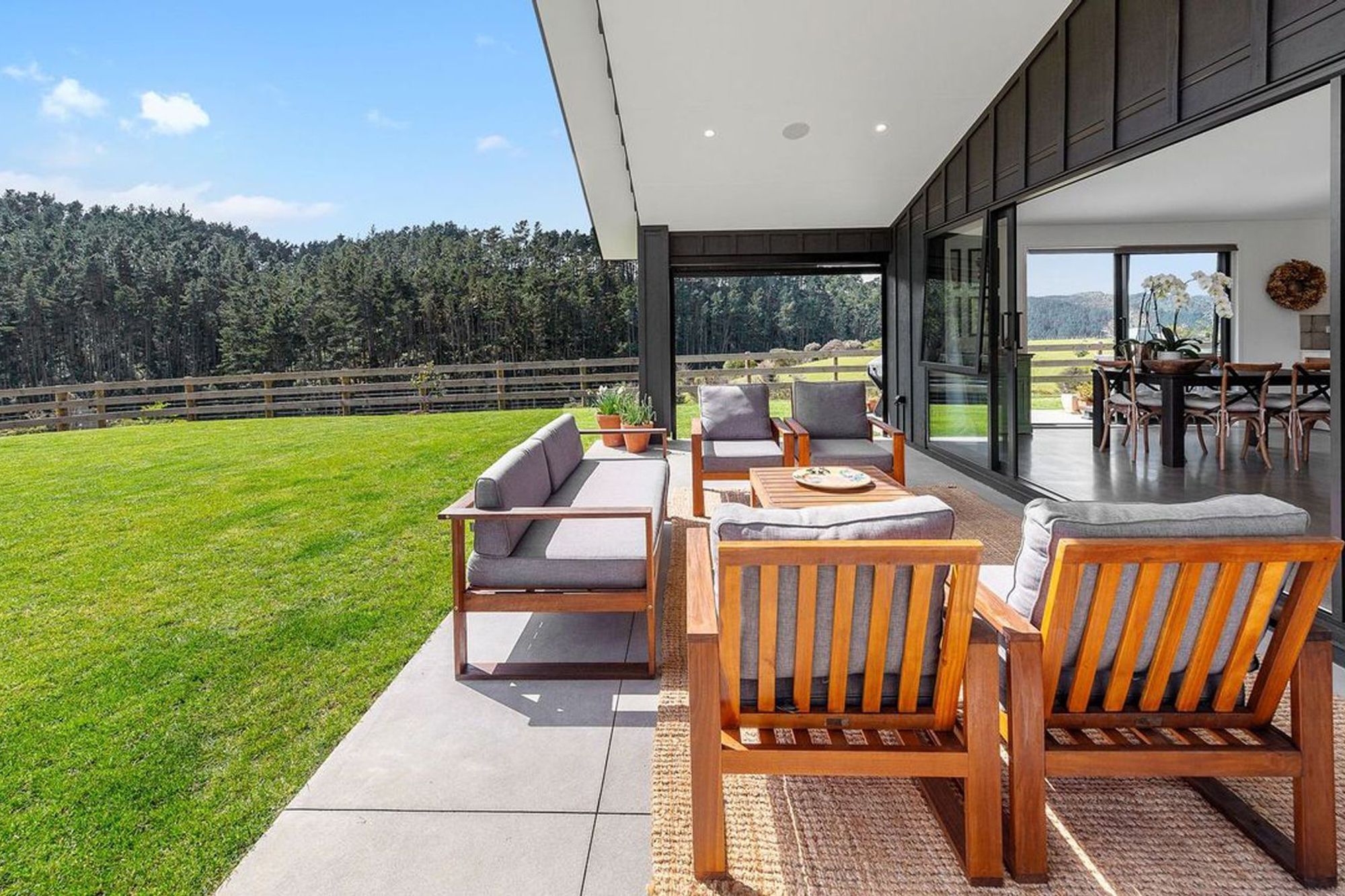 Hunua Build