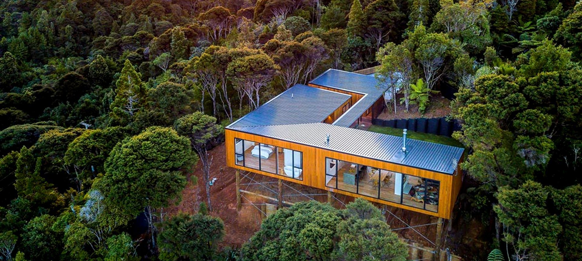 Waitakere Tree House banner