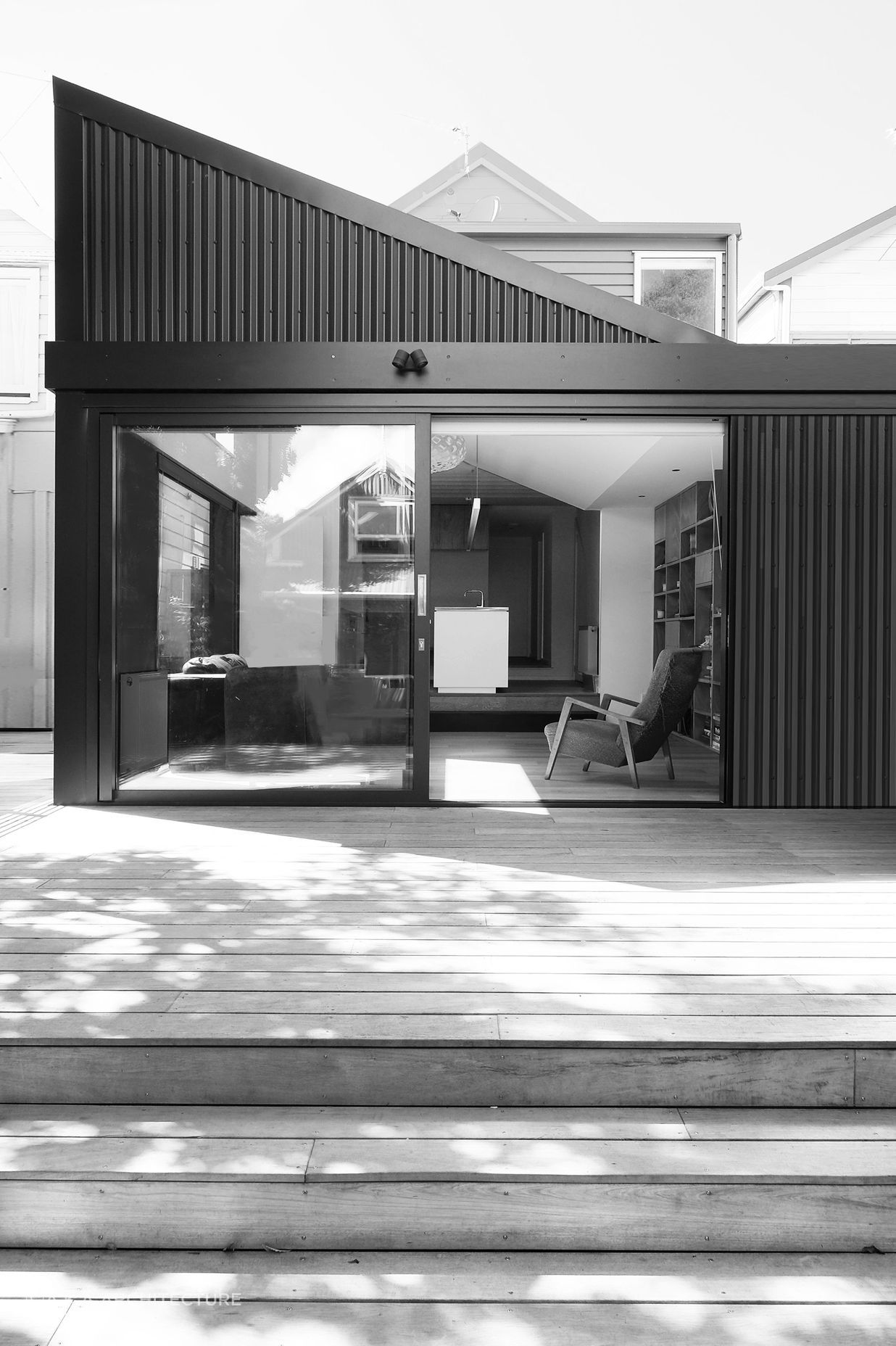 house l on m