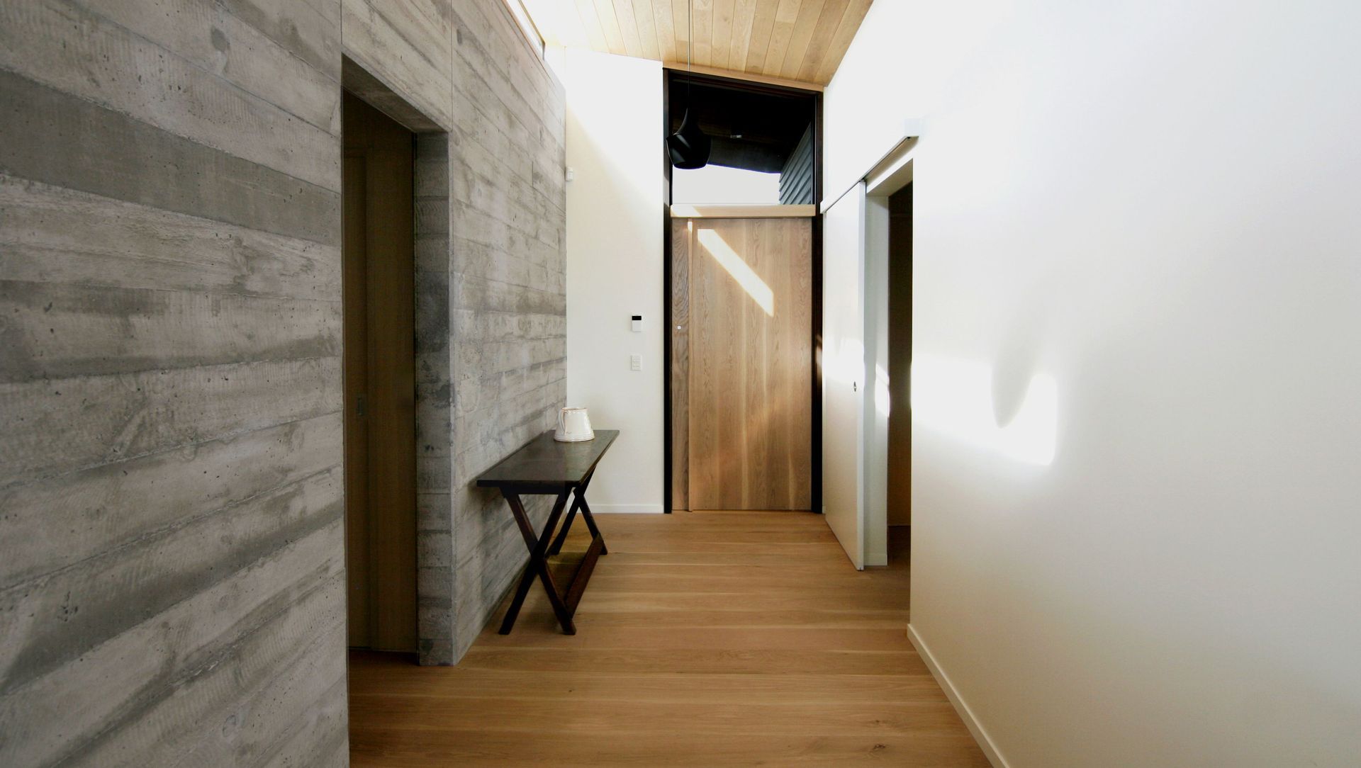 Cedar Oak + Concrete Coastal Home banner