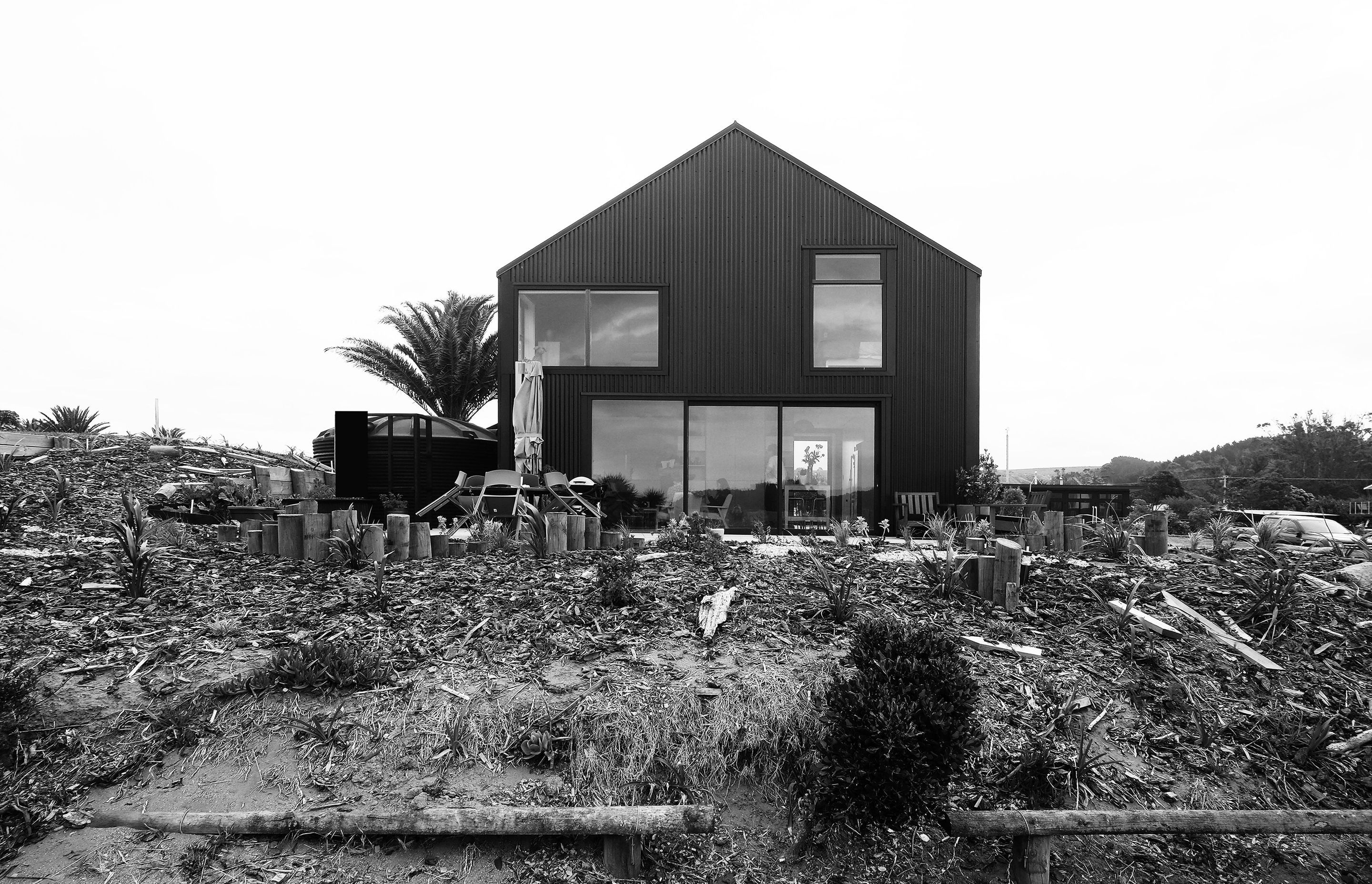 house j on r