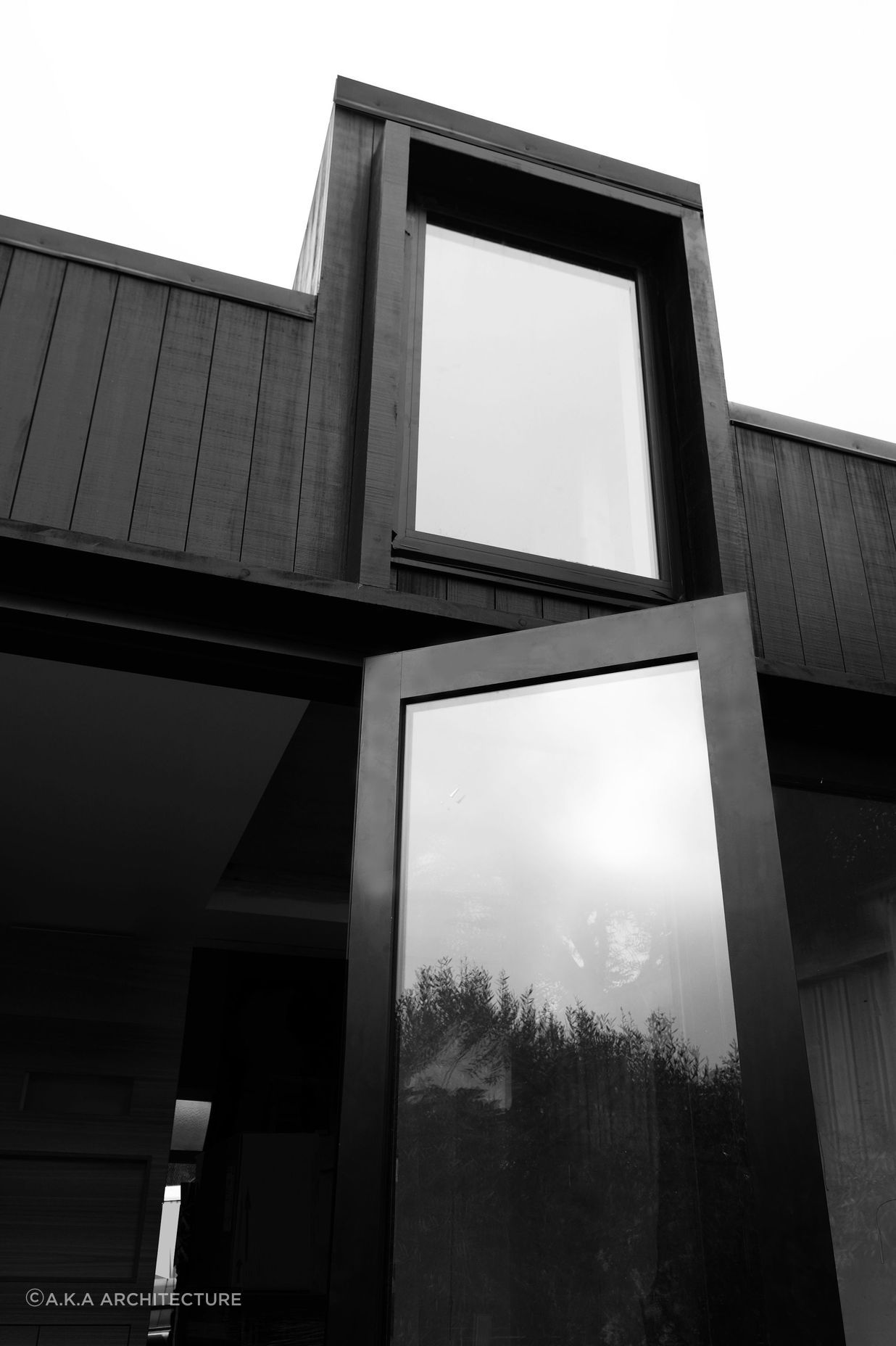 house e on r