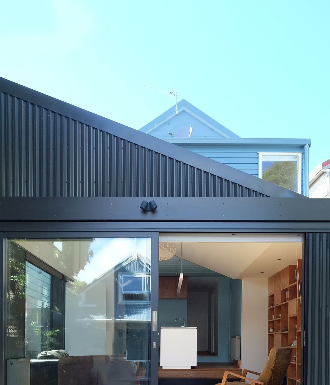 house l on m