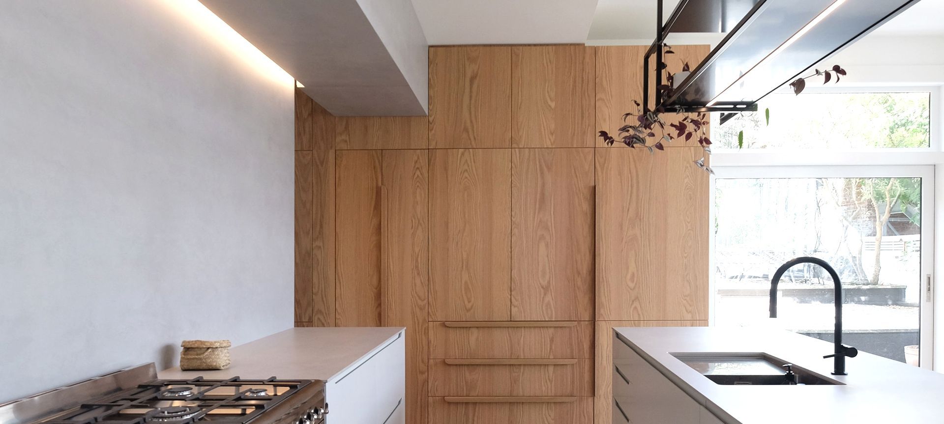 Oak and Ceramic European Kitchen banner