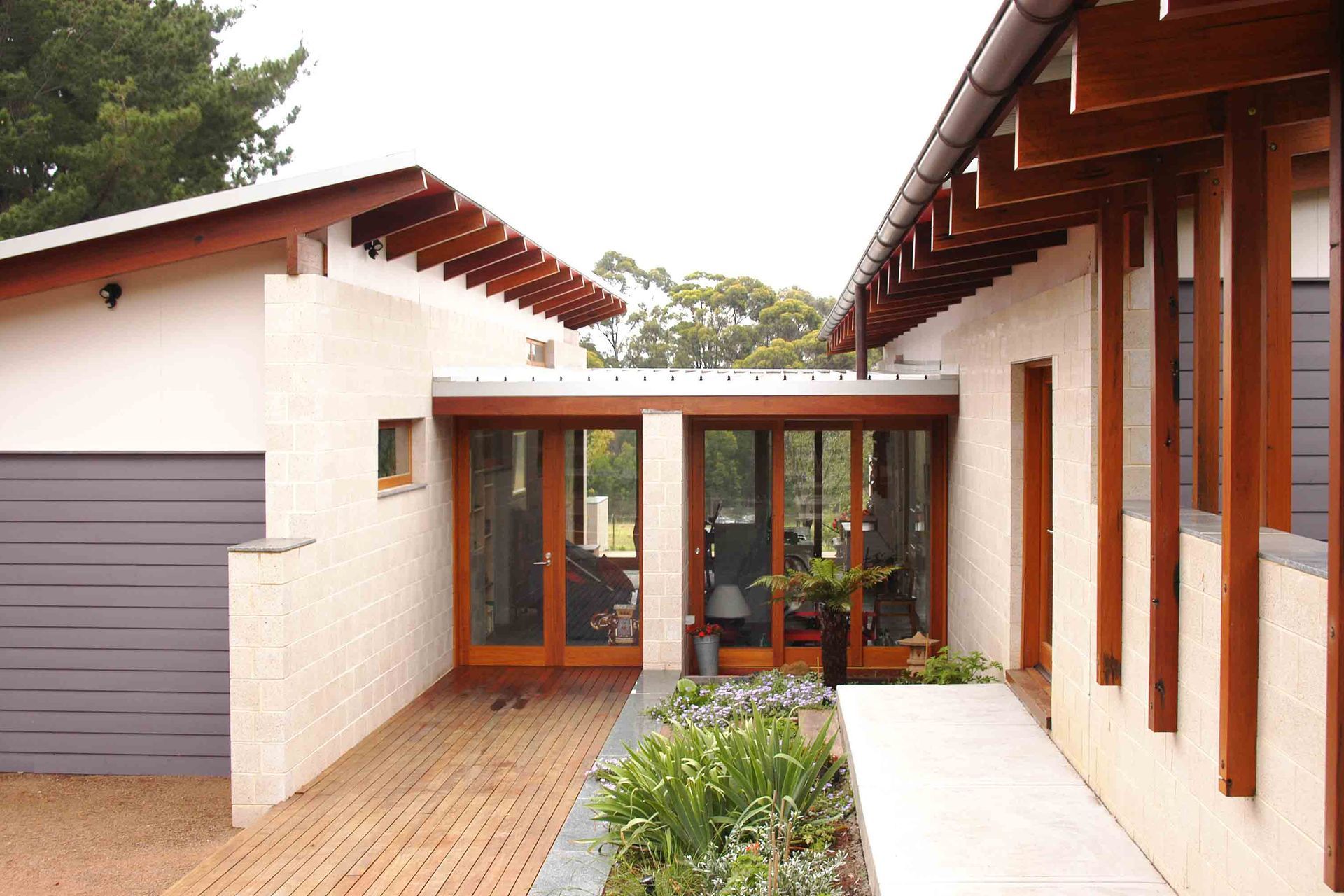 Photography: Oliver Berlin, Brett Boardman