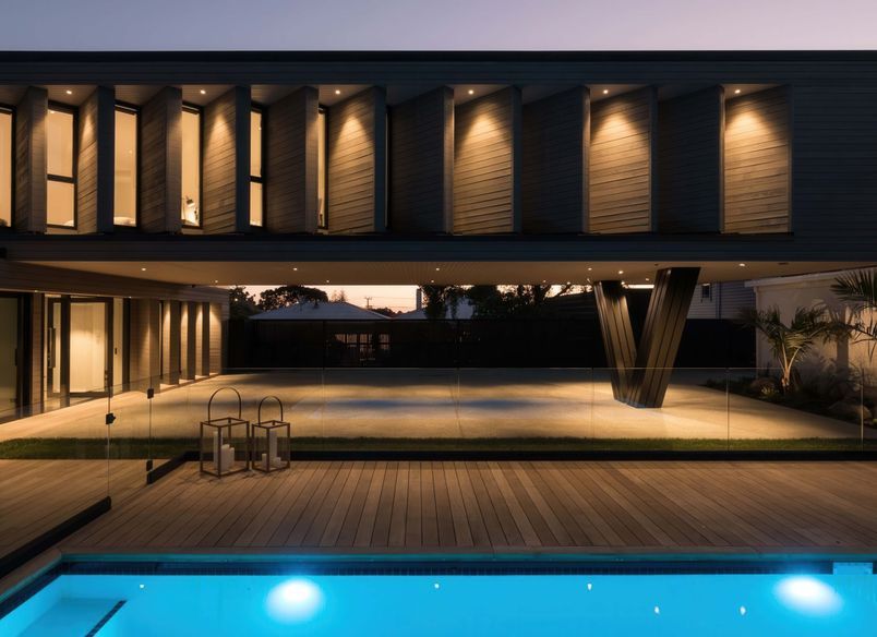 Hollywood Hills in the heart of Takapuna