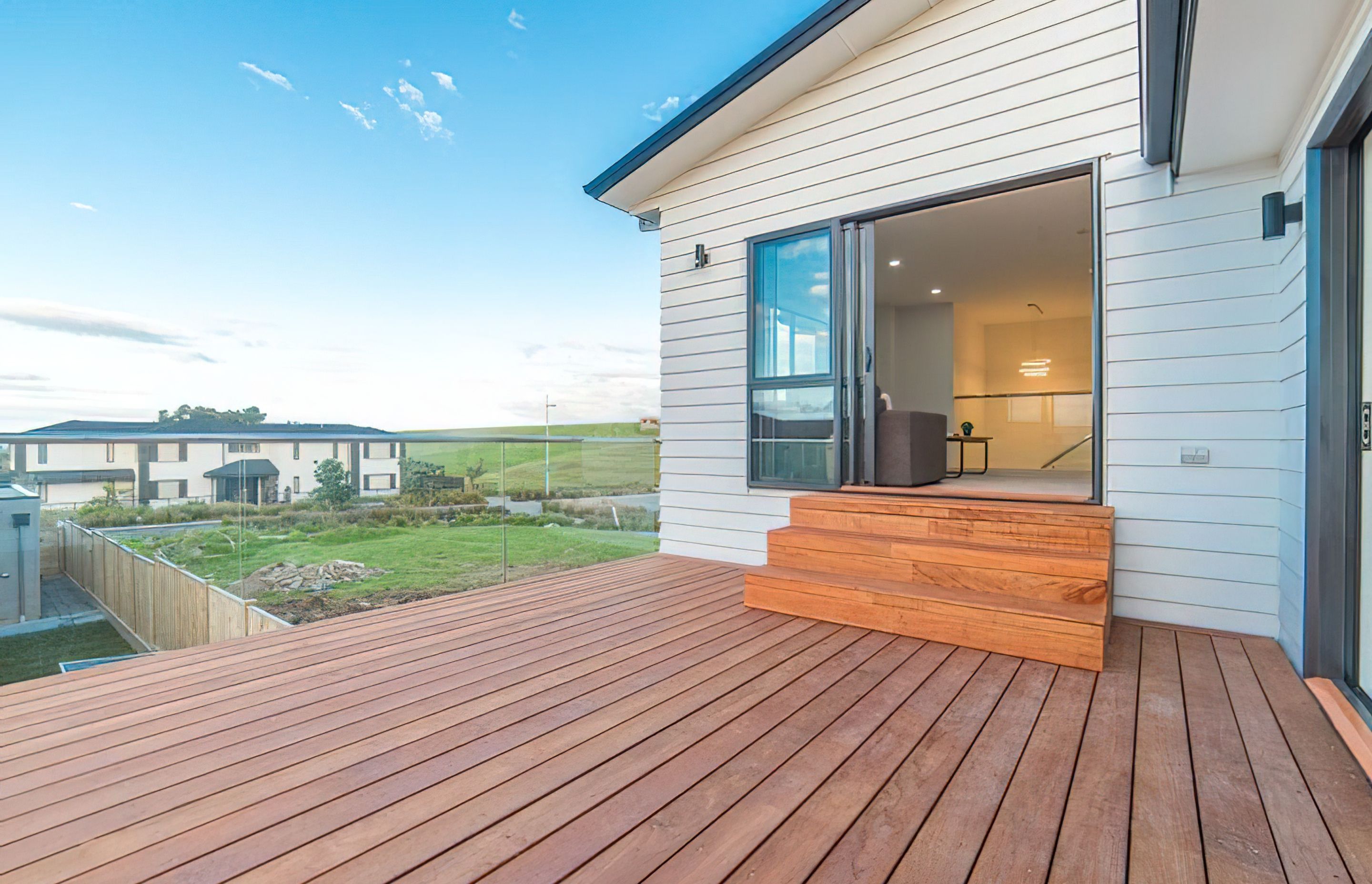 Long Bay, Makura Rd Residence
