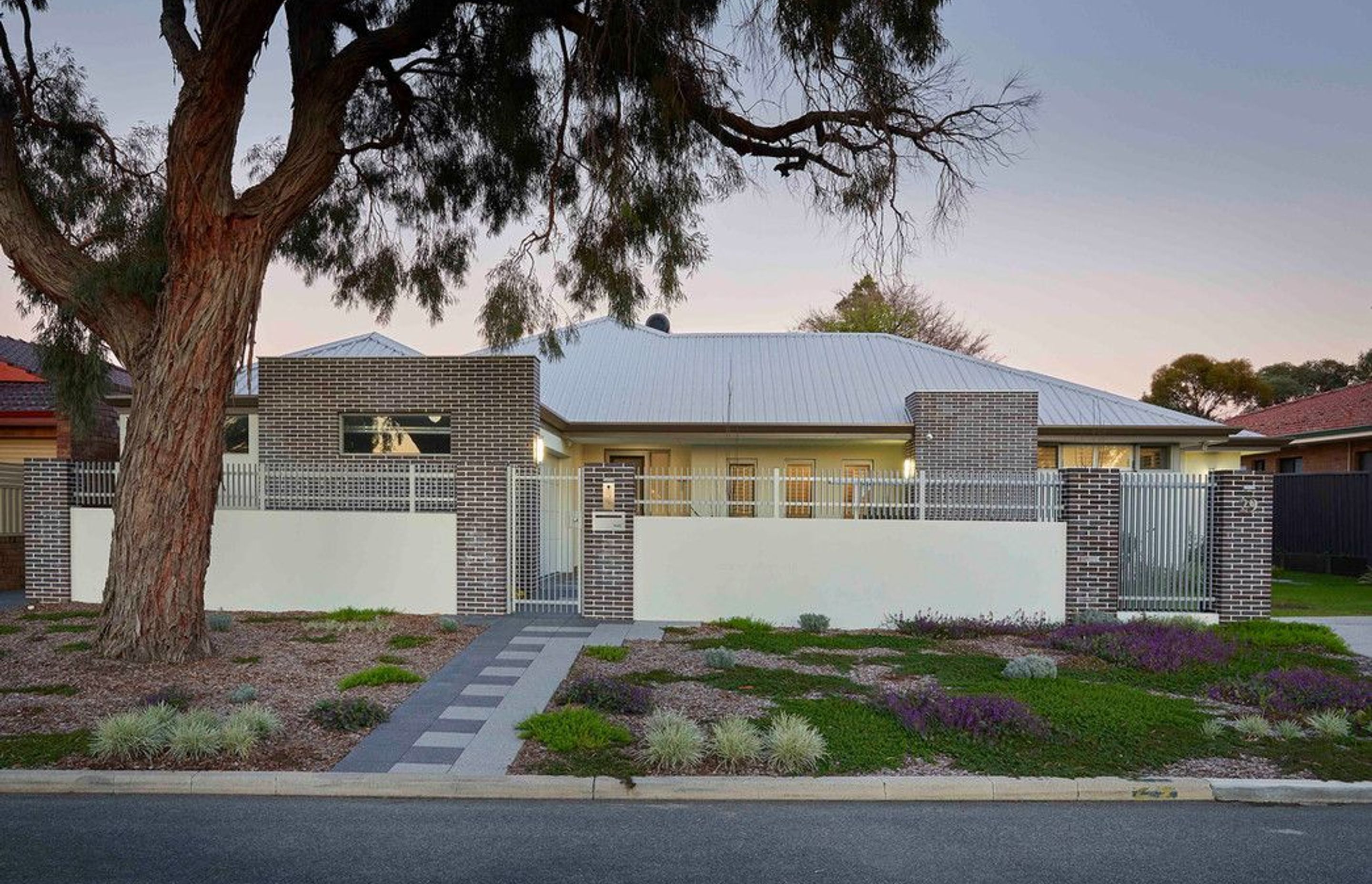 Insulated Garage Door - Winthrop Residence