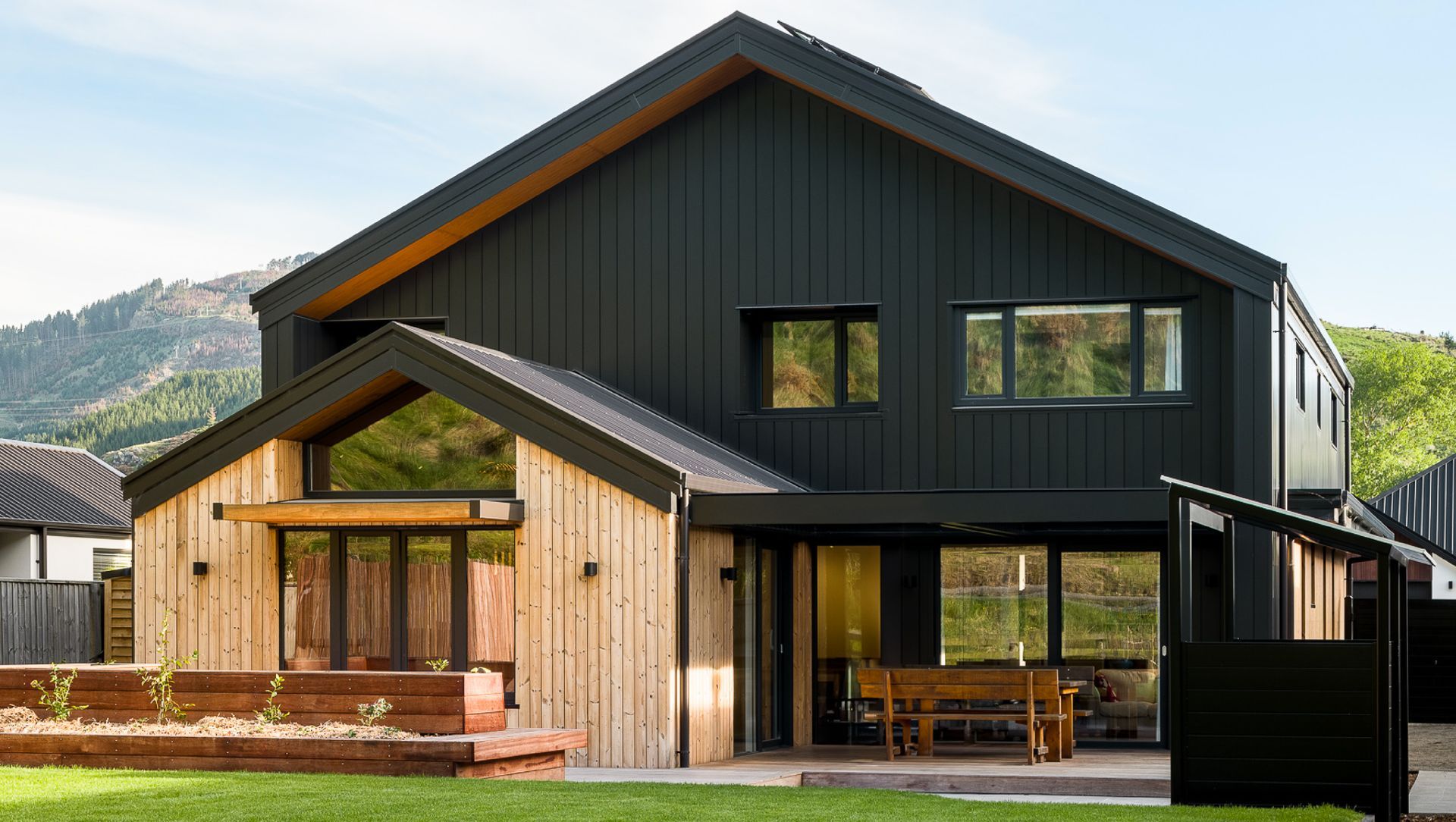Caro Lane Superhome banner