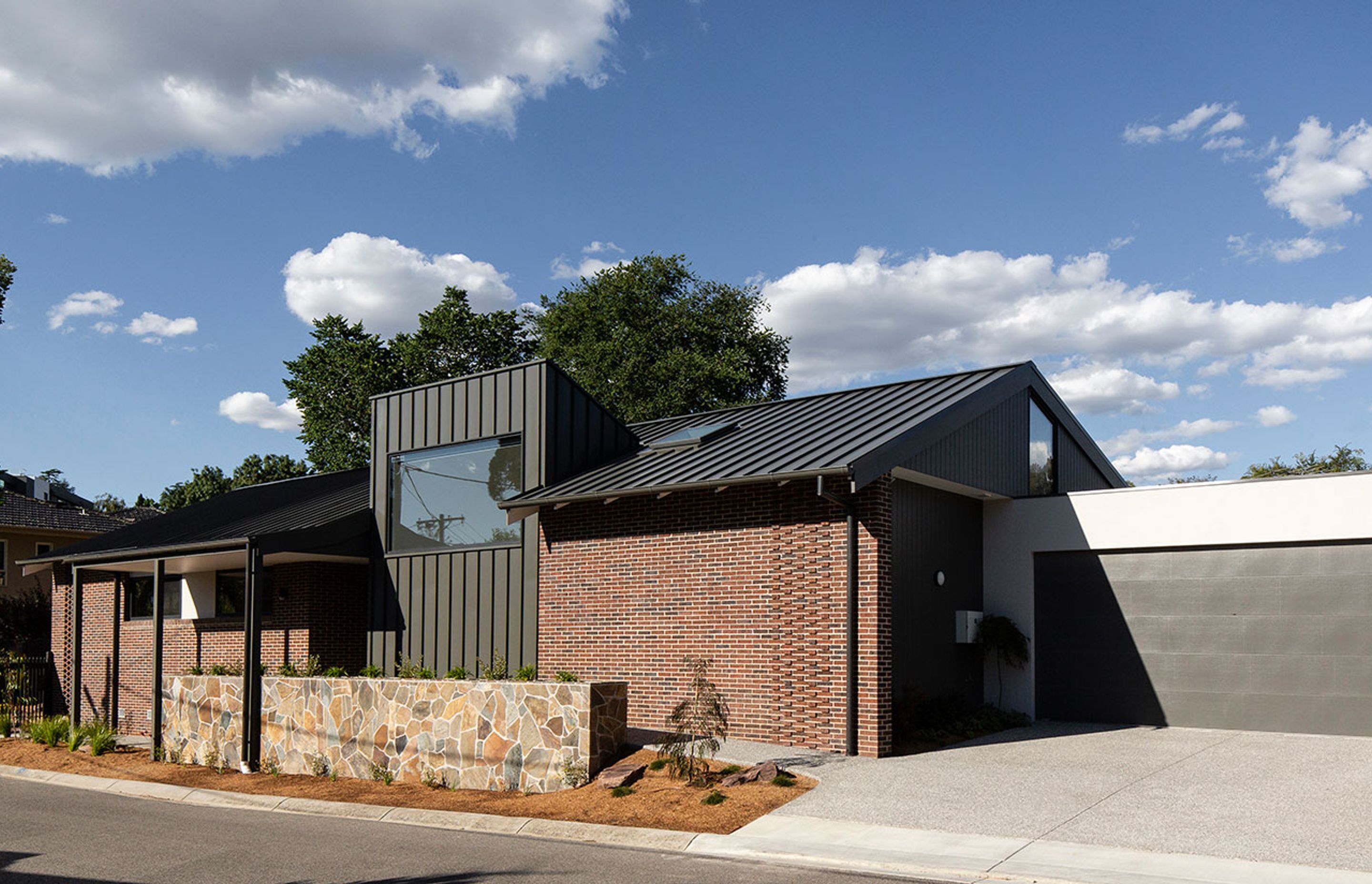 Ivanhoe House