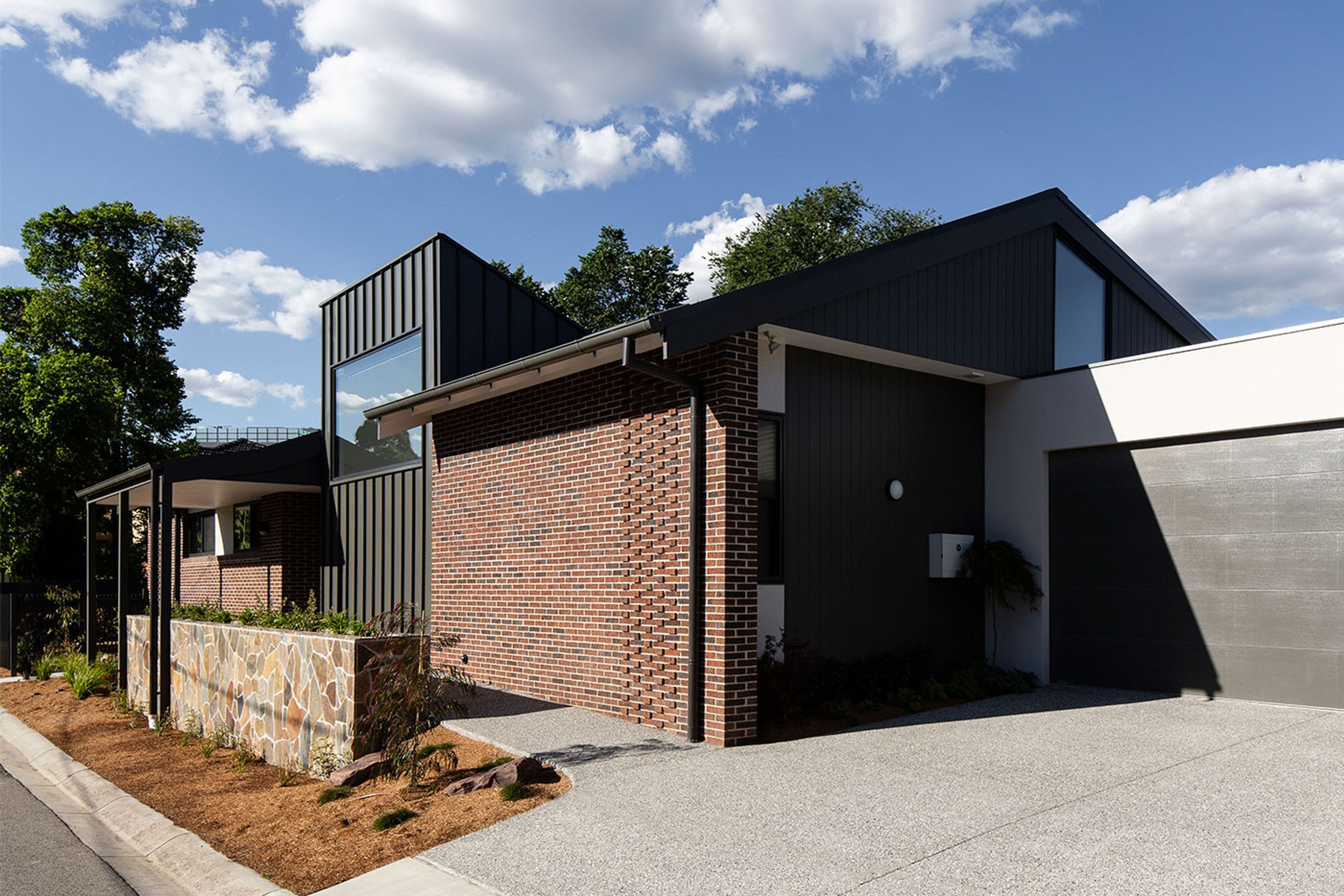 Ivanhoe House