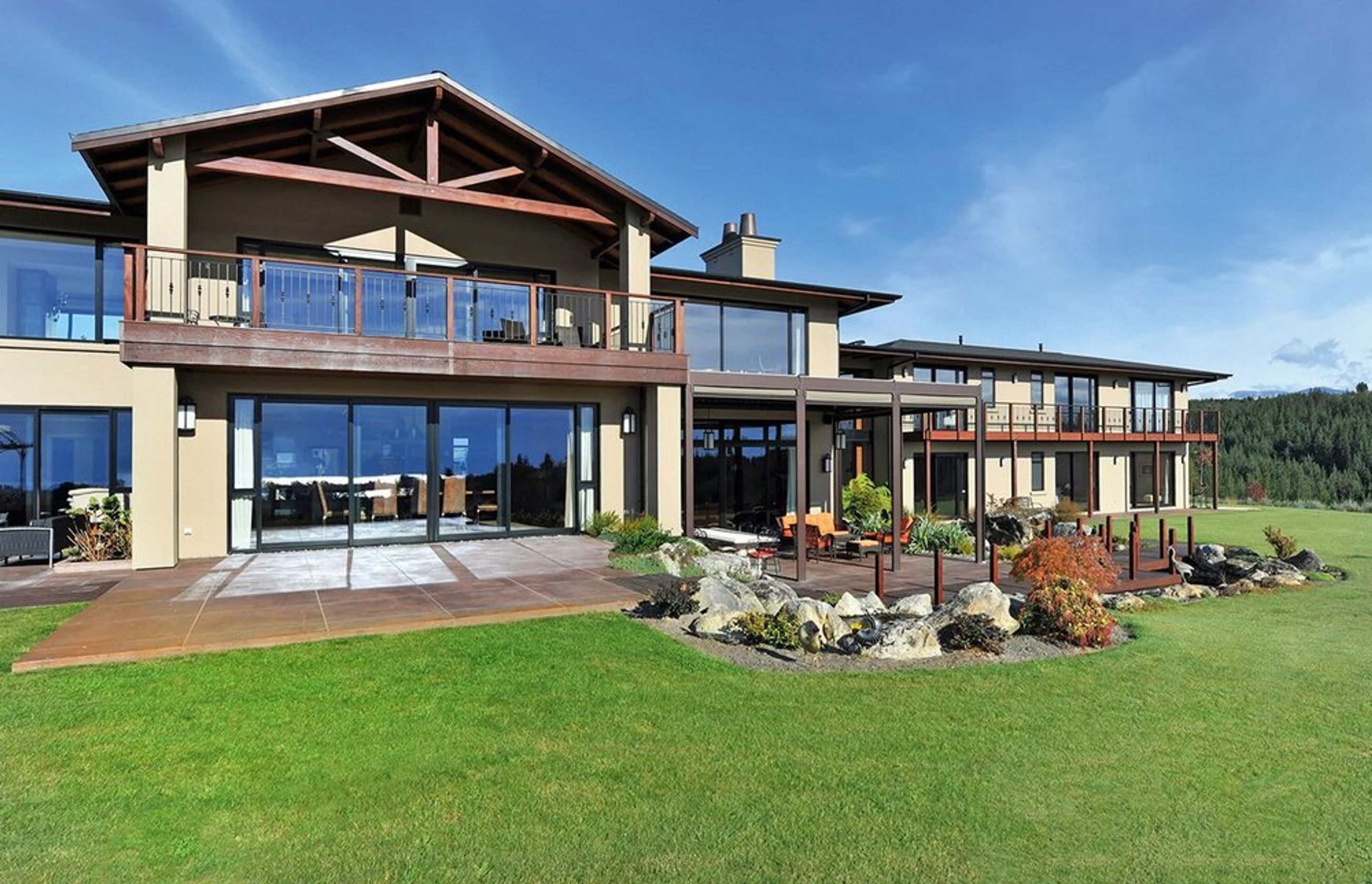 Weka Road House