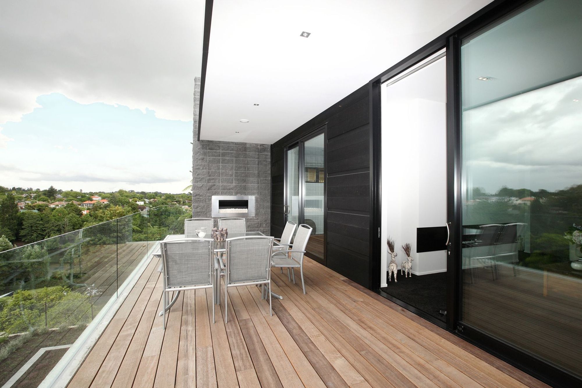 Waikato River House