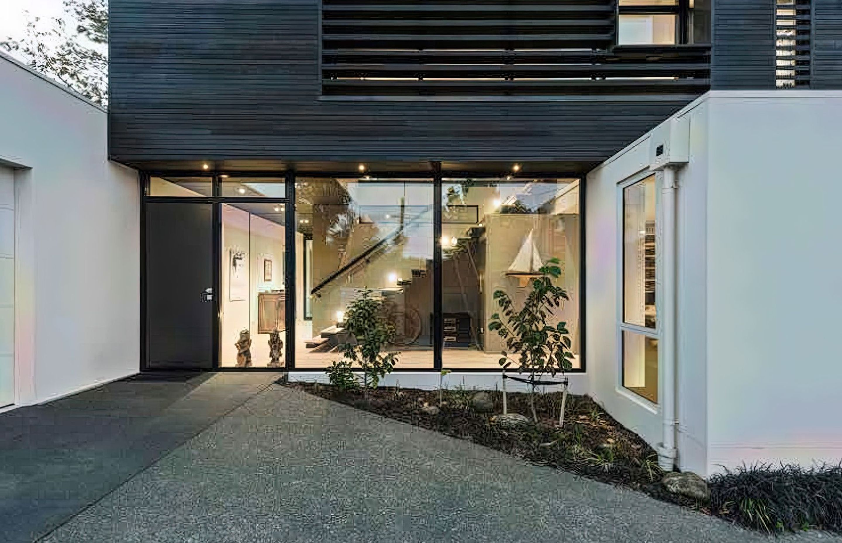 Ellis Residence