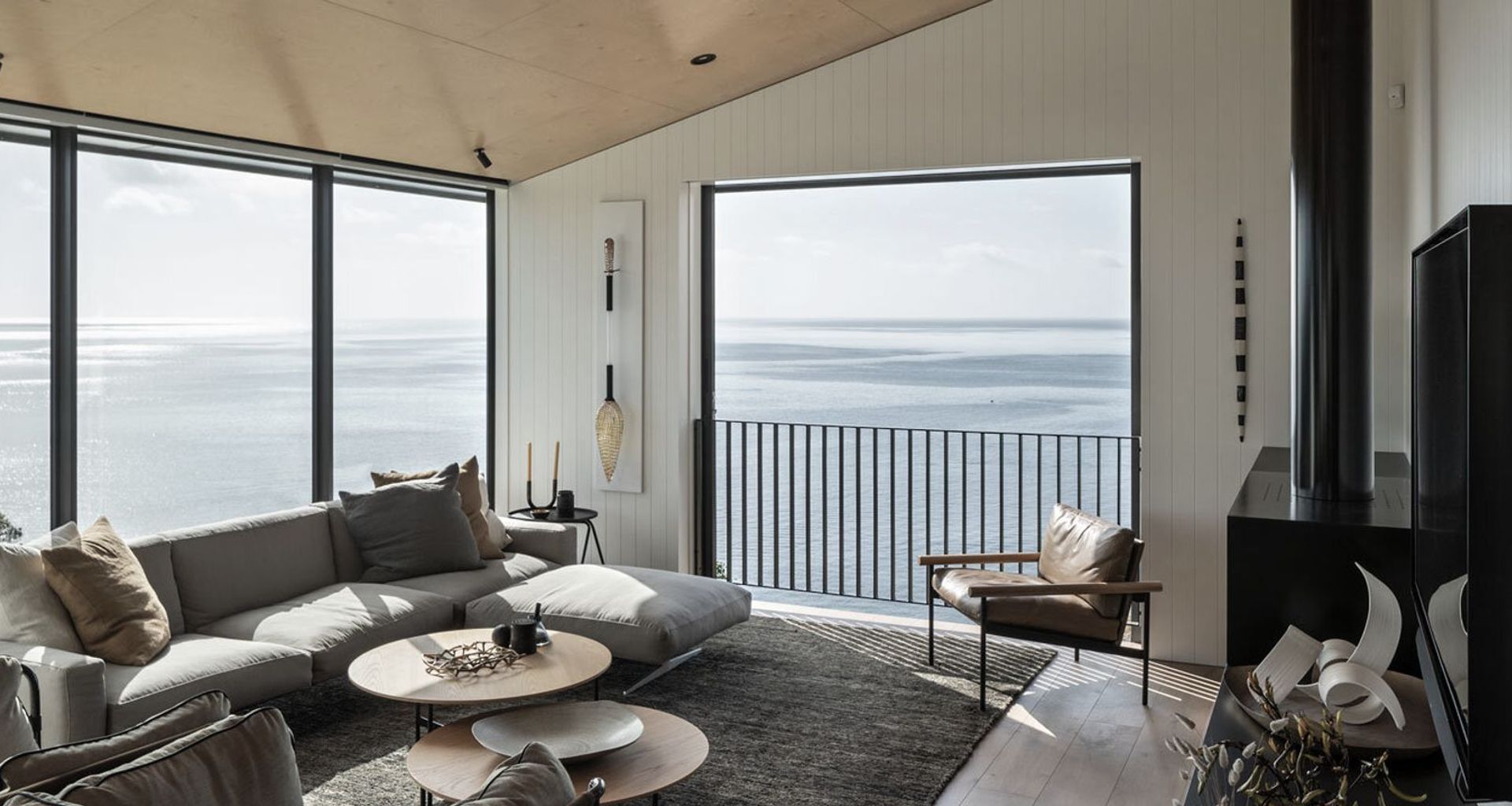 Reef House banner
