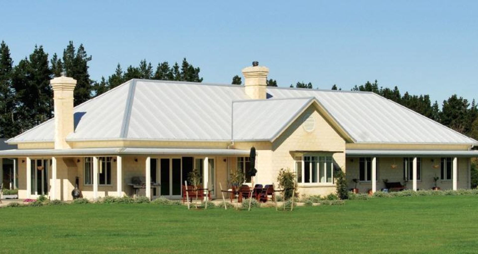 Farmhouse Okuku banner