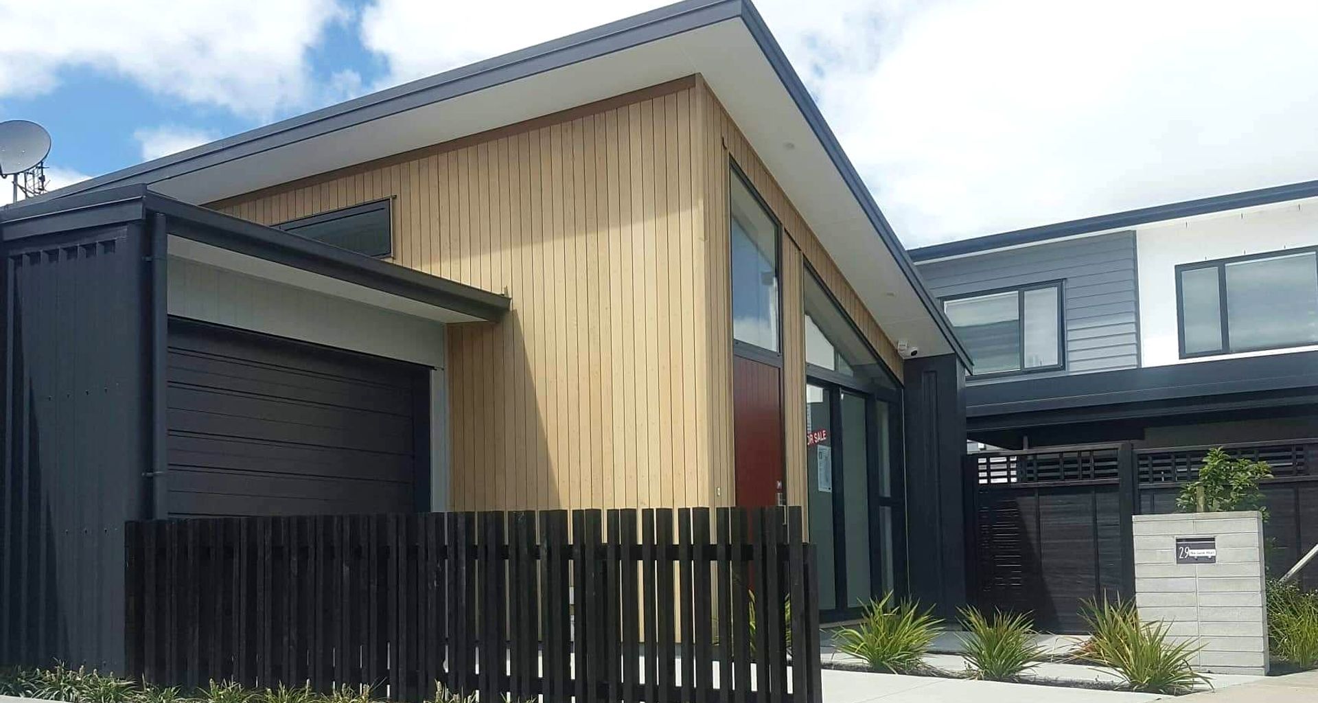 Wallace Road, Hobsonville banner