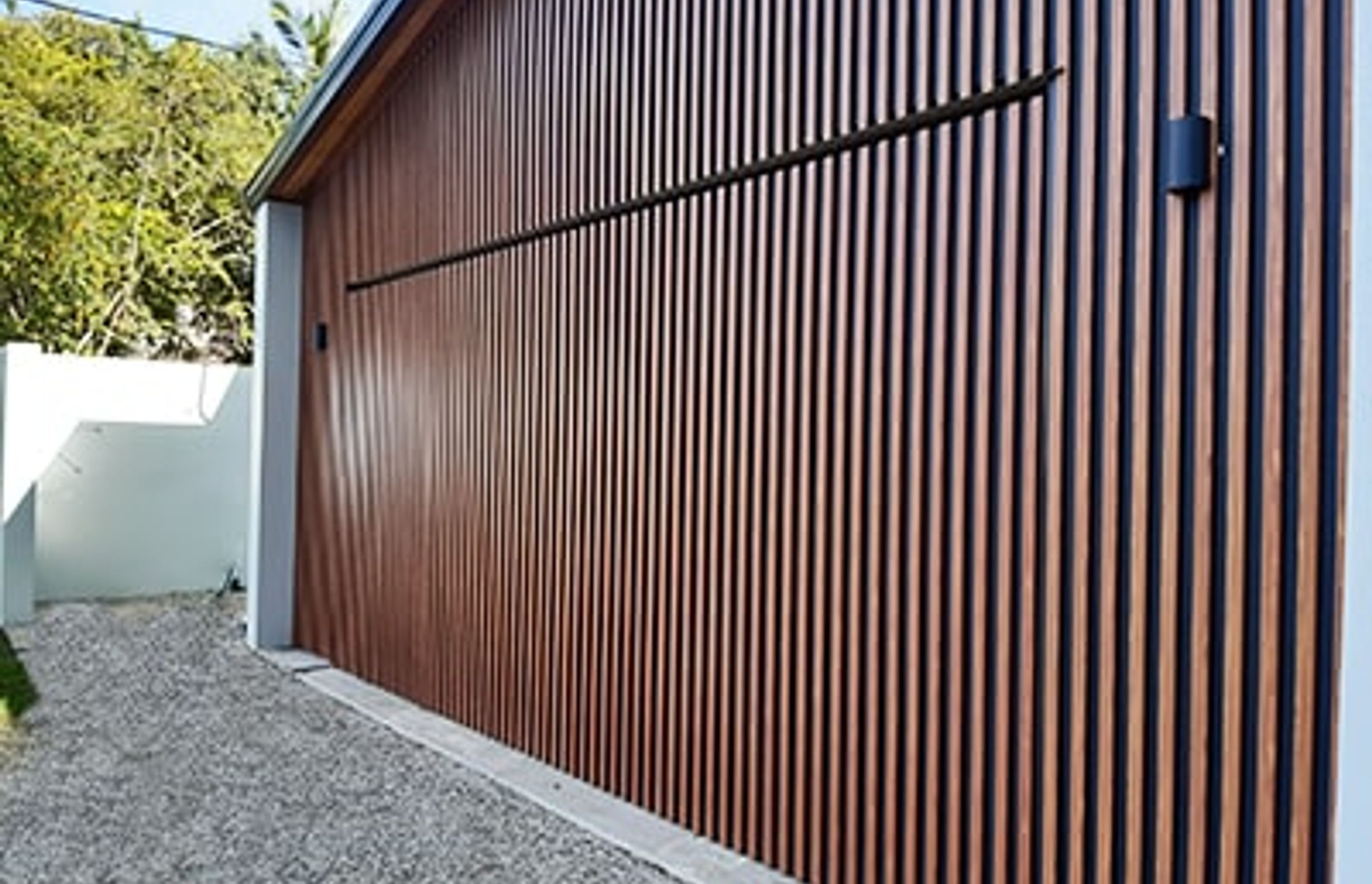 Flush Mount Tilt Door - Queensland