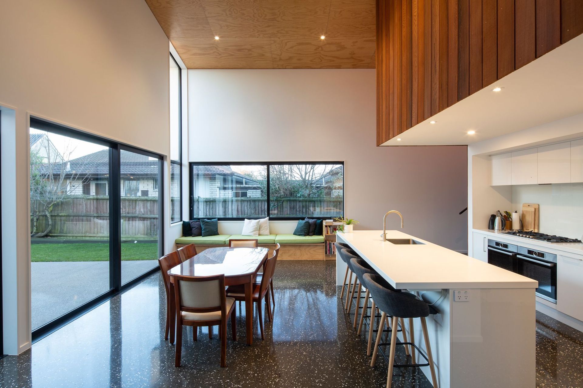 Hou House