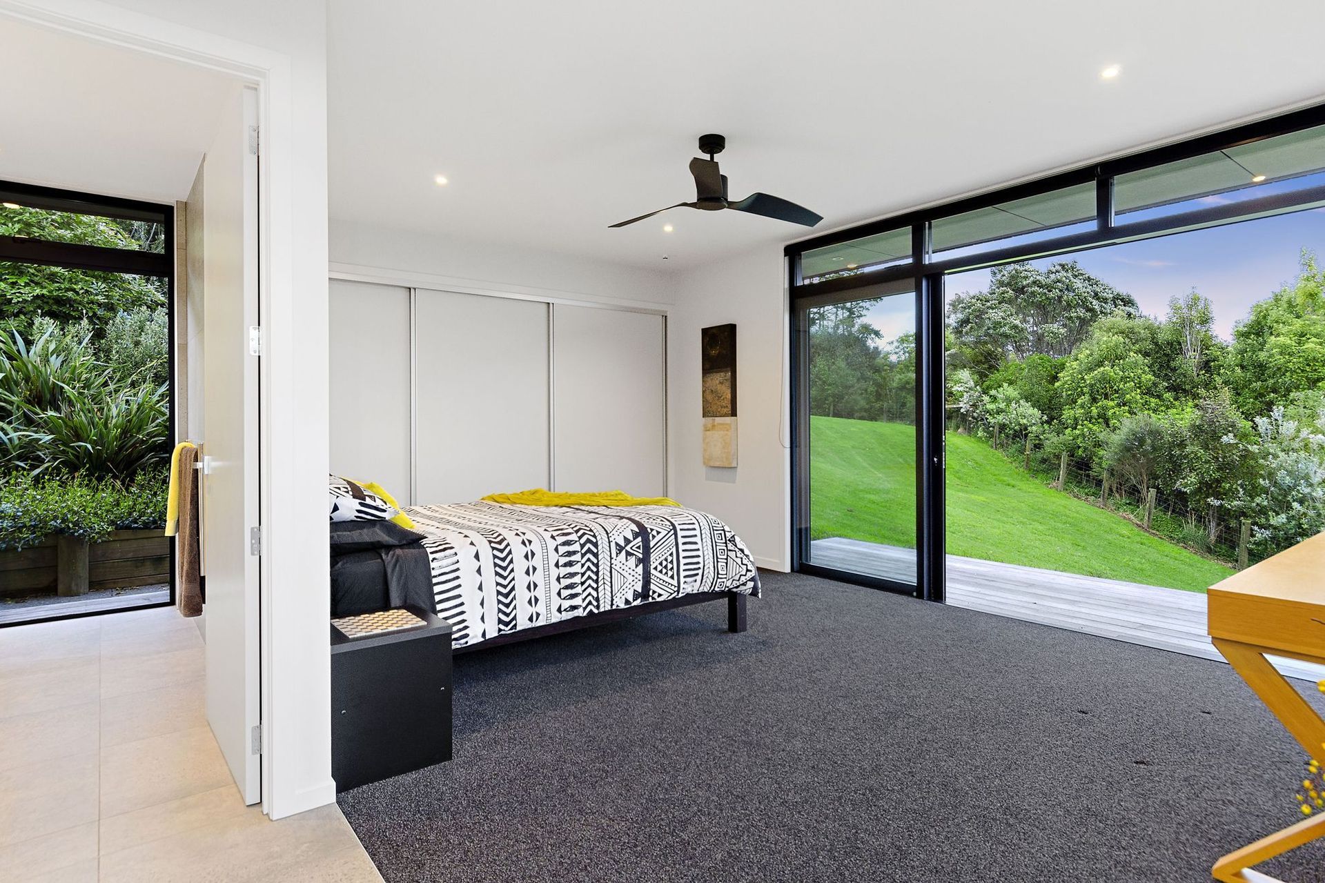 Hauora Lane, Kaukapakapa