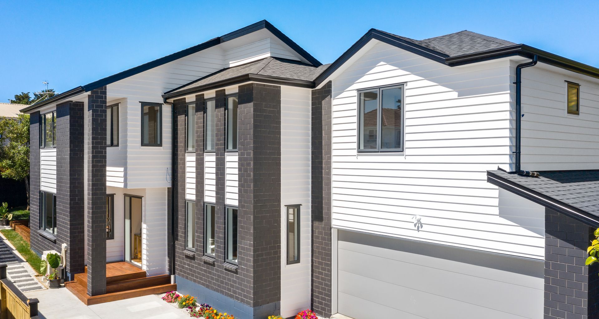 Three Kings Lifestyle Home banner